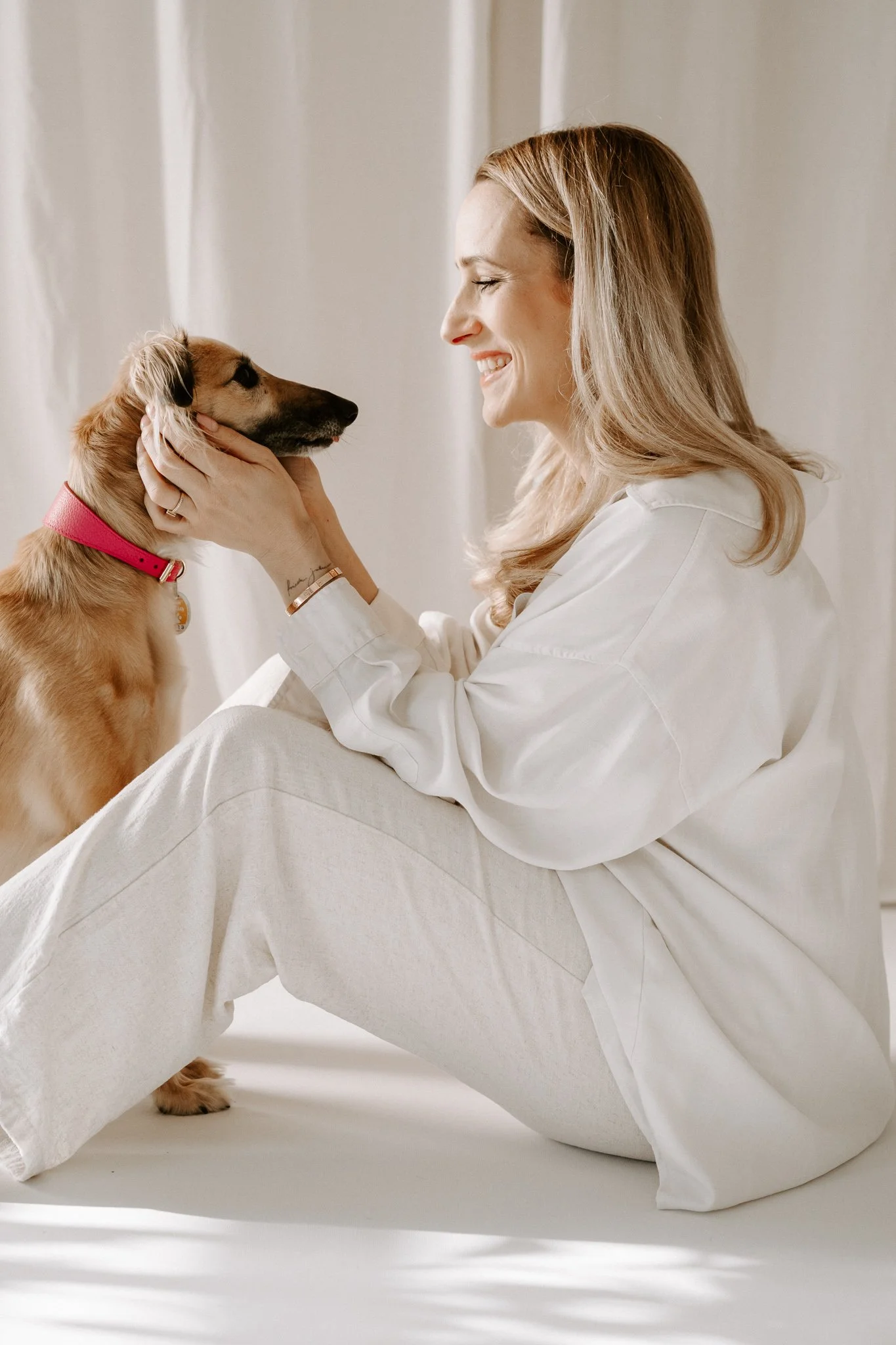 Businessshooting mit Hund in Köln (22 von 35).jpg