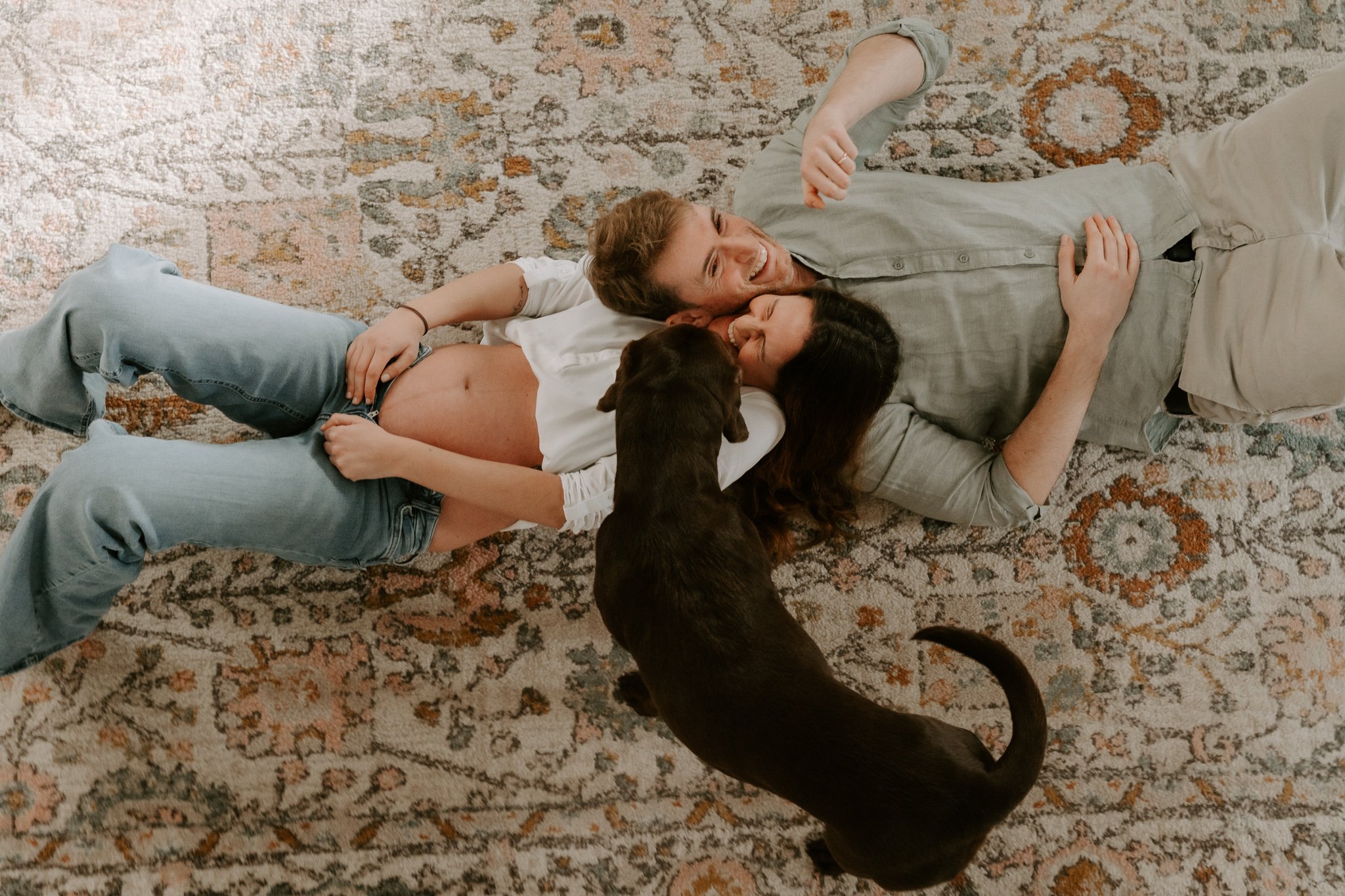 Babybauchshooting mit Hund Köln (4 von 35).jpg