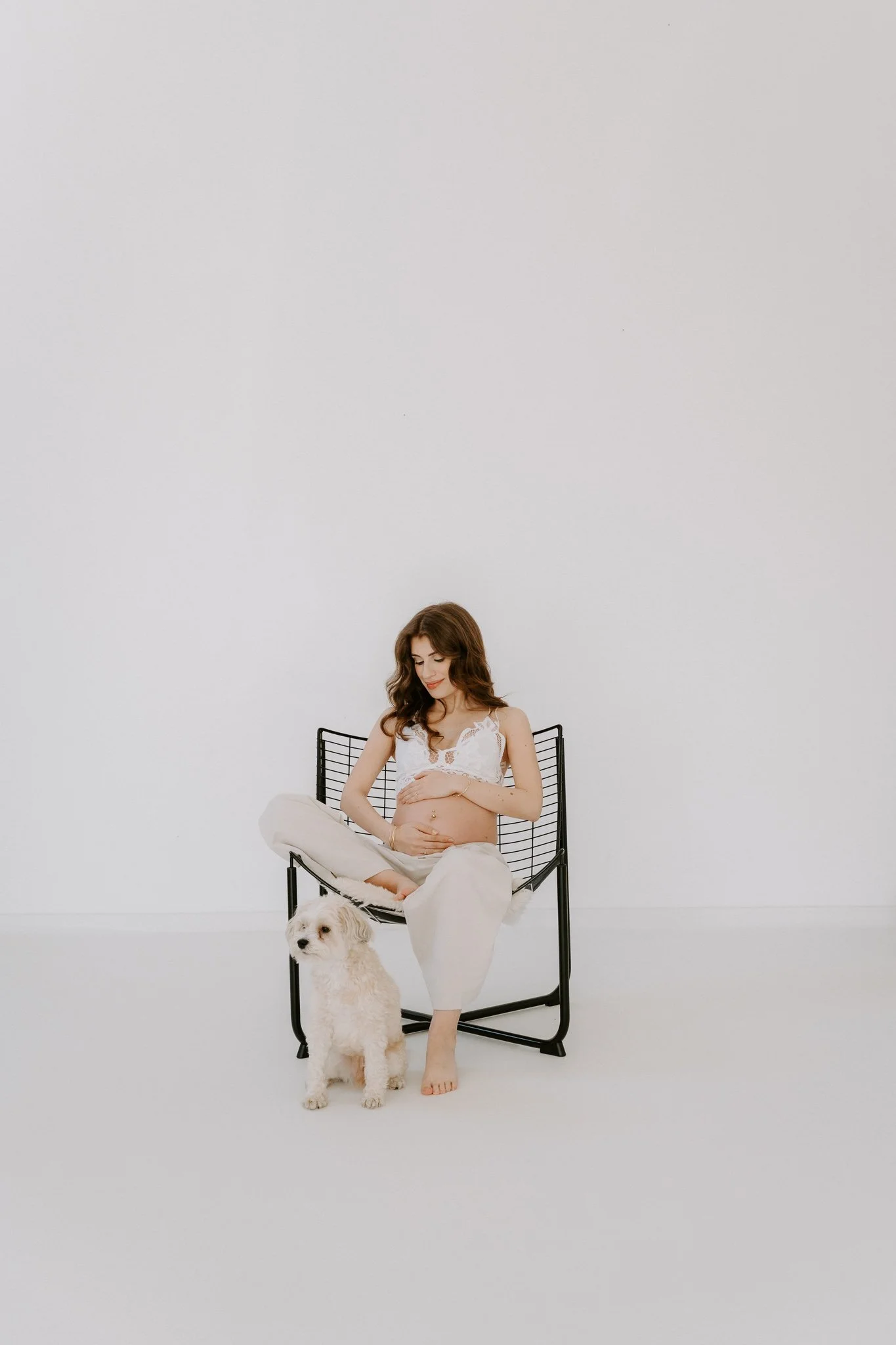 Babybauchshooting mit Hund Köln(8 von 32).jpg