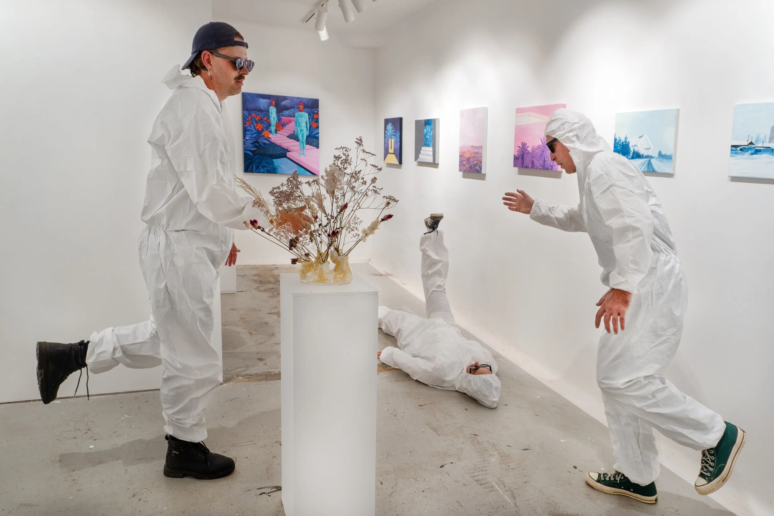 Collective exhibition Look Thrice in Gallery Anomalous of Mike Crawshaw, Cobi tij Bosch and Agata Leszczynska aka Vivid Crimes