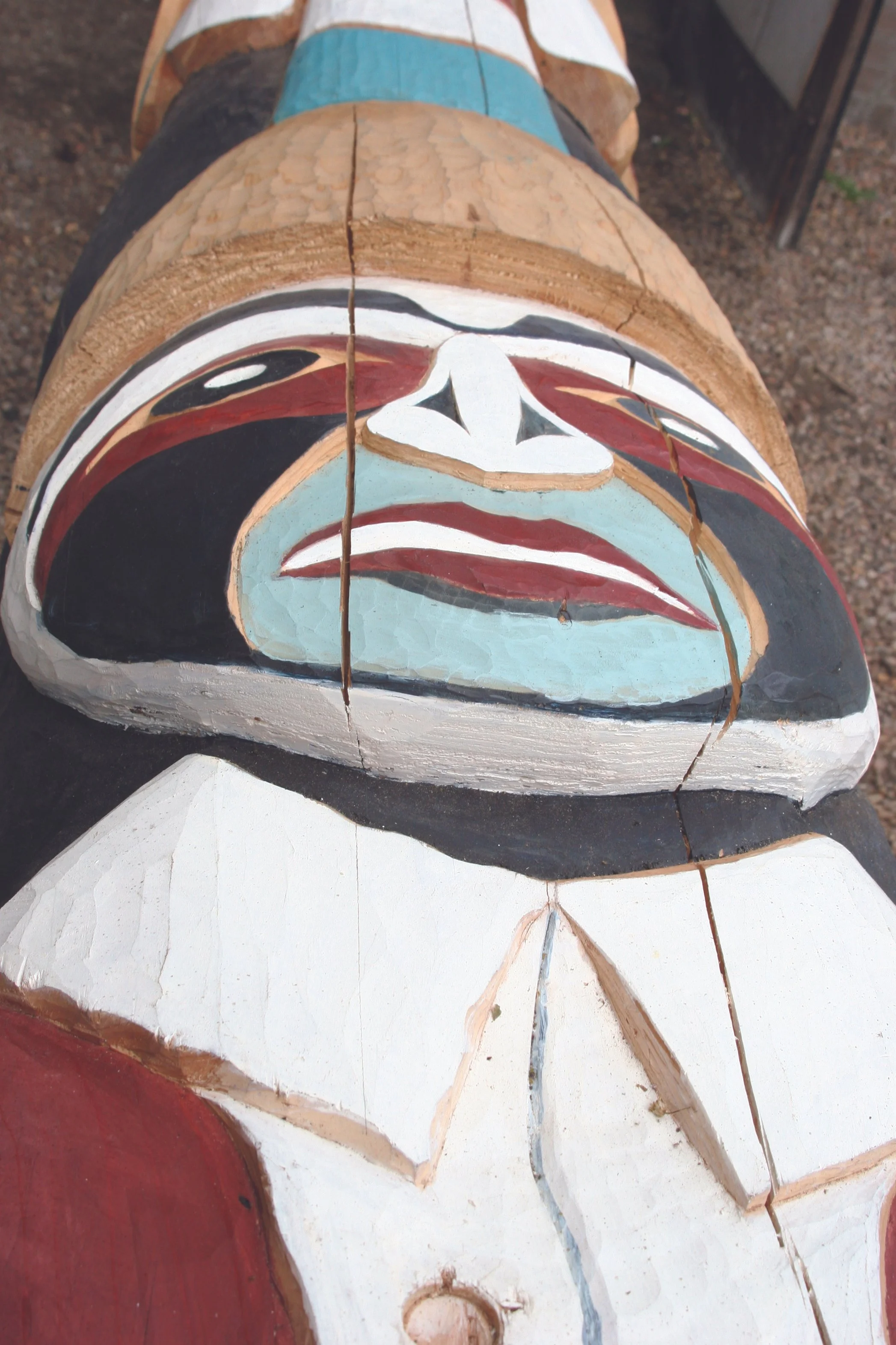 Totem_pole_13.jpg