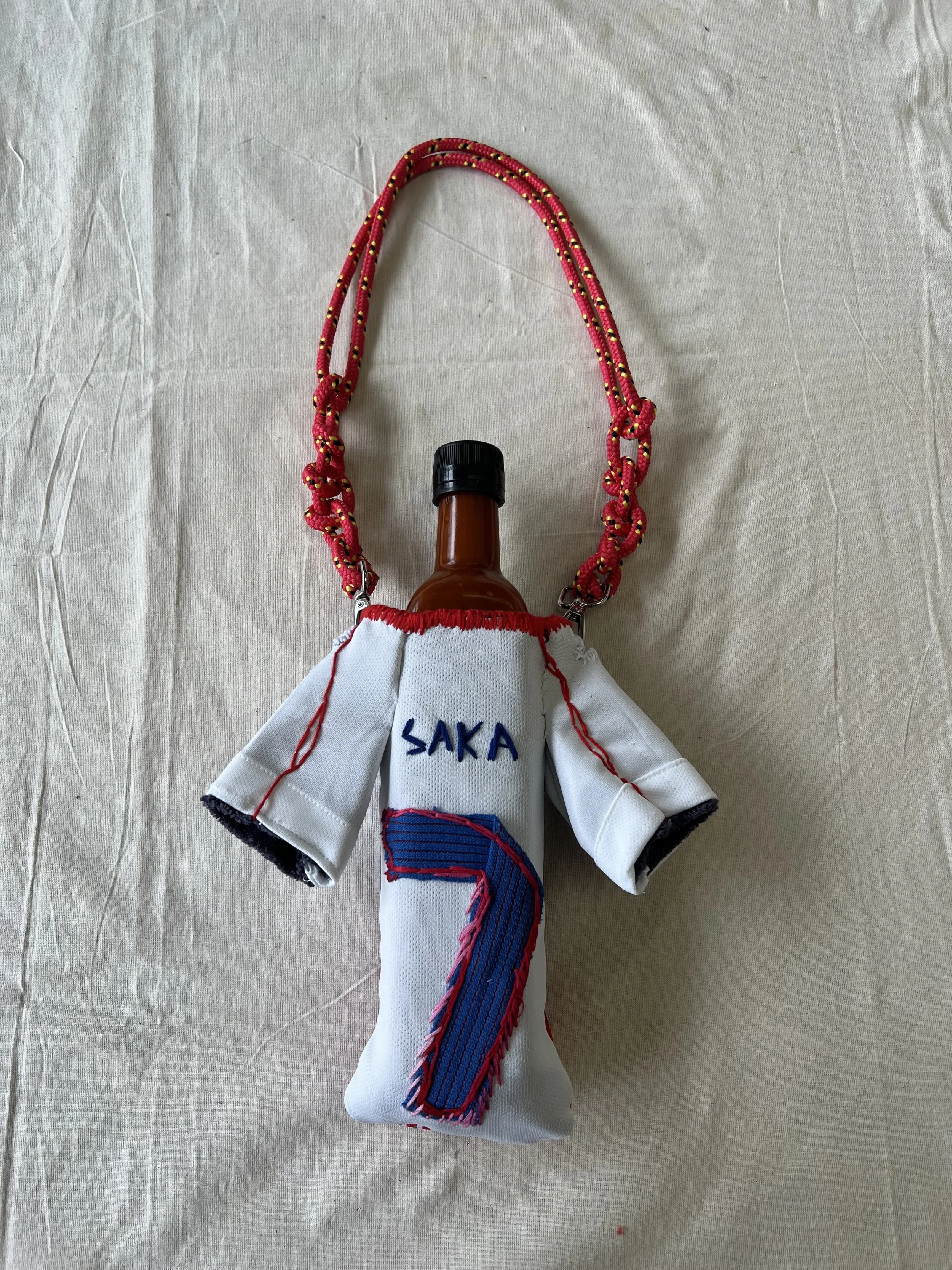Saka sauce bag (back).jpg