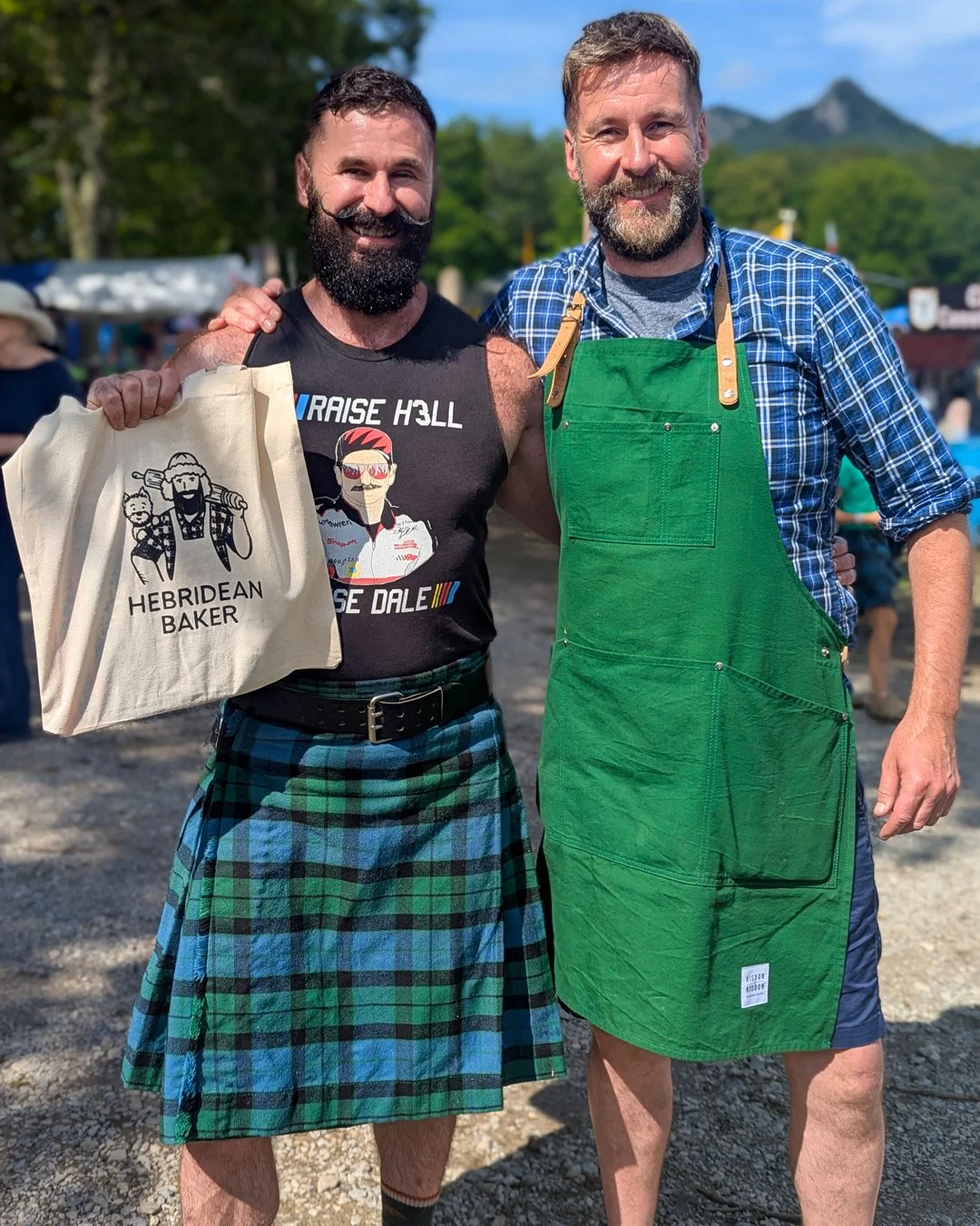 Handle.bar.asmr Beard Hair Style Men Skincare Skin Hebridean Baker 7-10-25 B.jpg