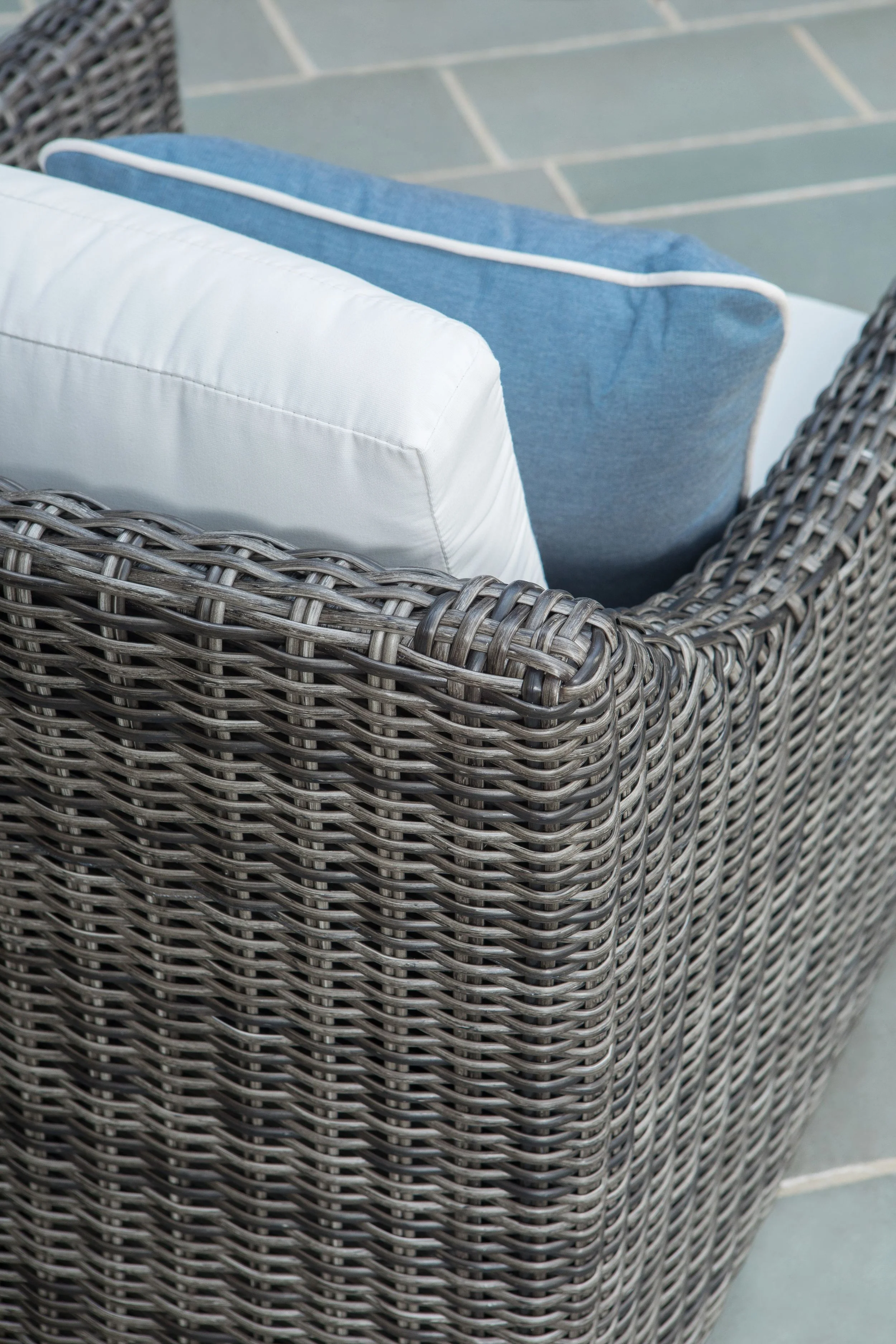 Avallon Club Chair Detail Smoke (3).jpg