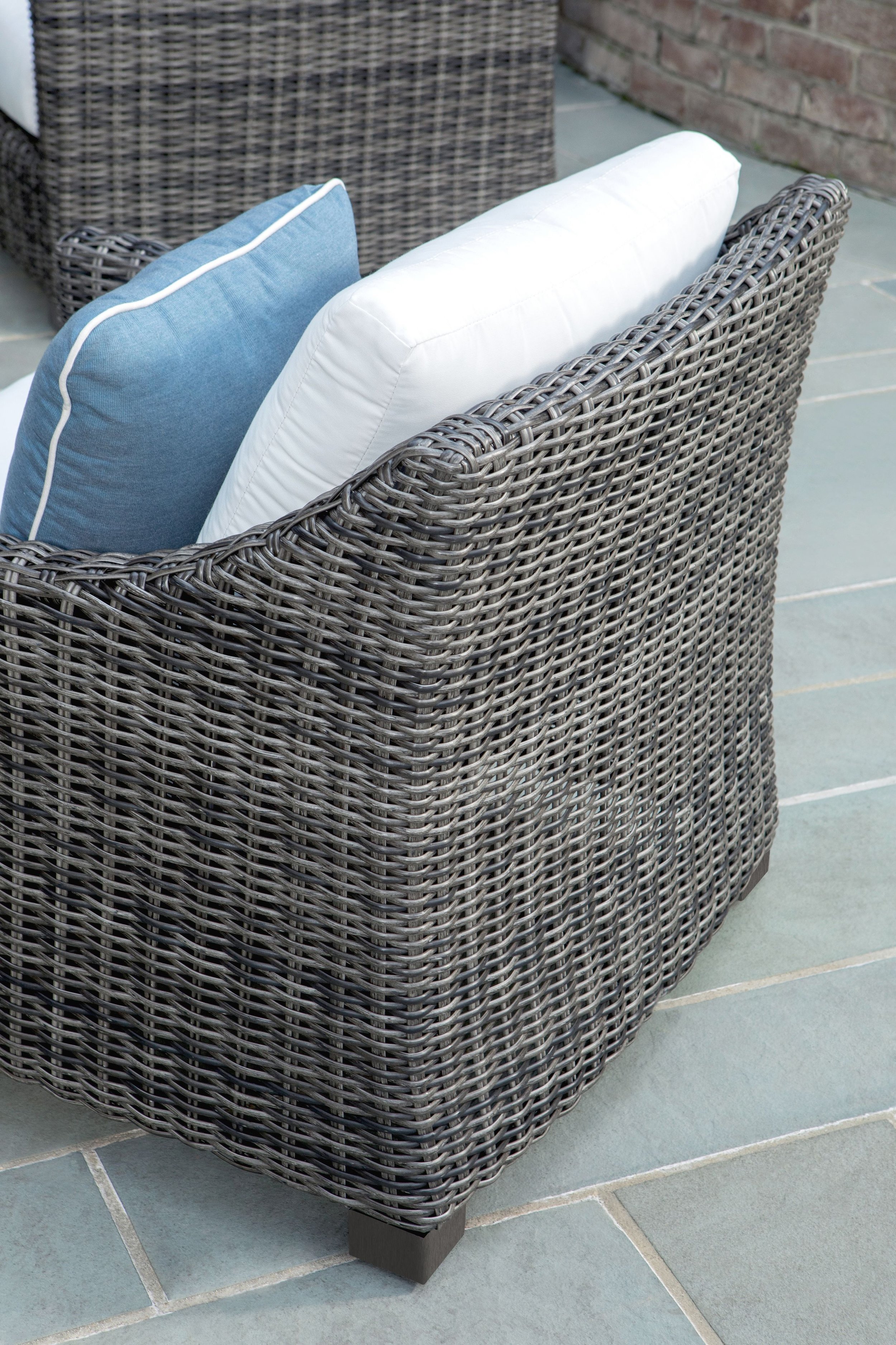 Avallon Club Chair Detail Smoke (2).jpg