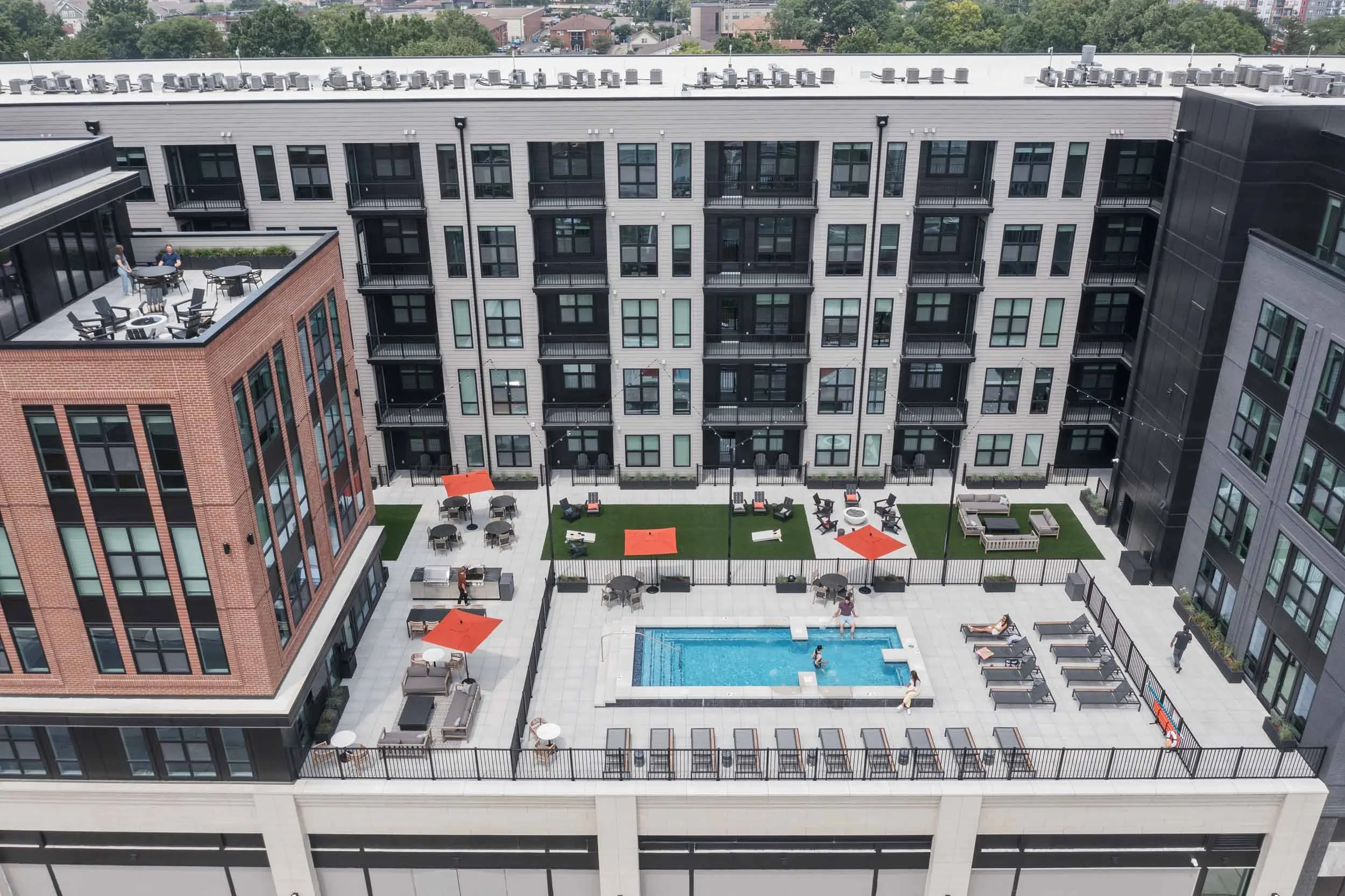 Fifth x Northwest Apartments | Apartments in Columbus, OH | Resort-Style Pool