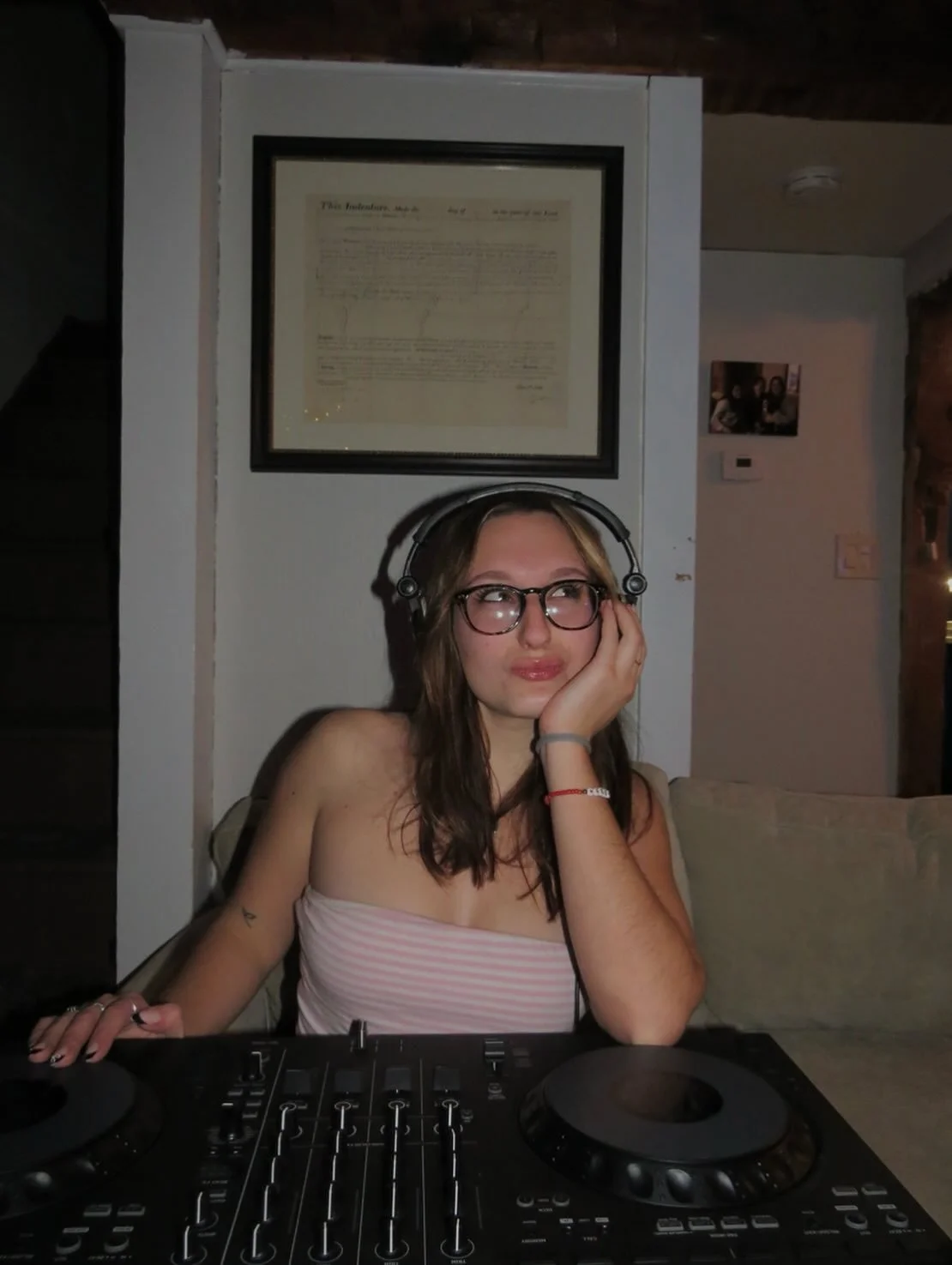 just reminding u of my next gig at @retroliveny on 1/31
🪐🛸💫

im posting another set soon, took a little break <3