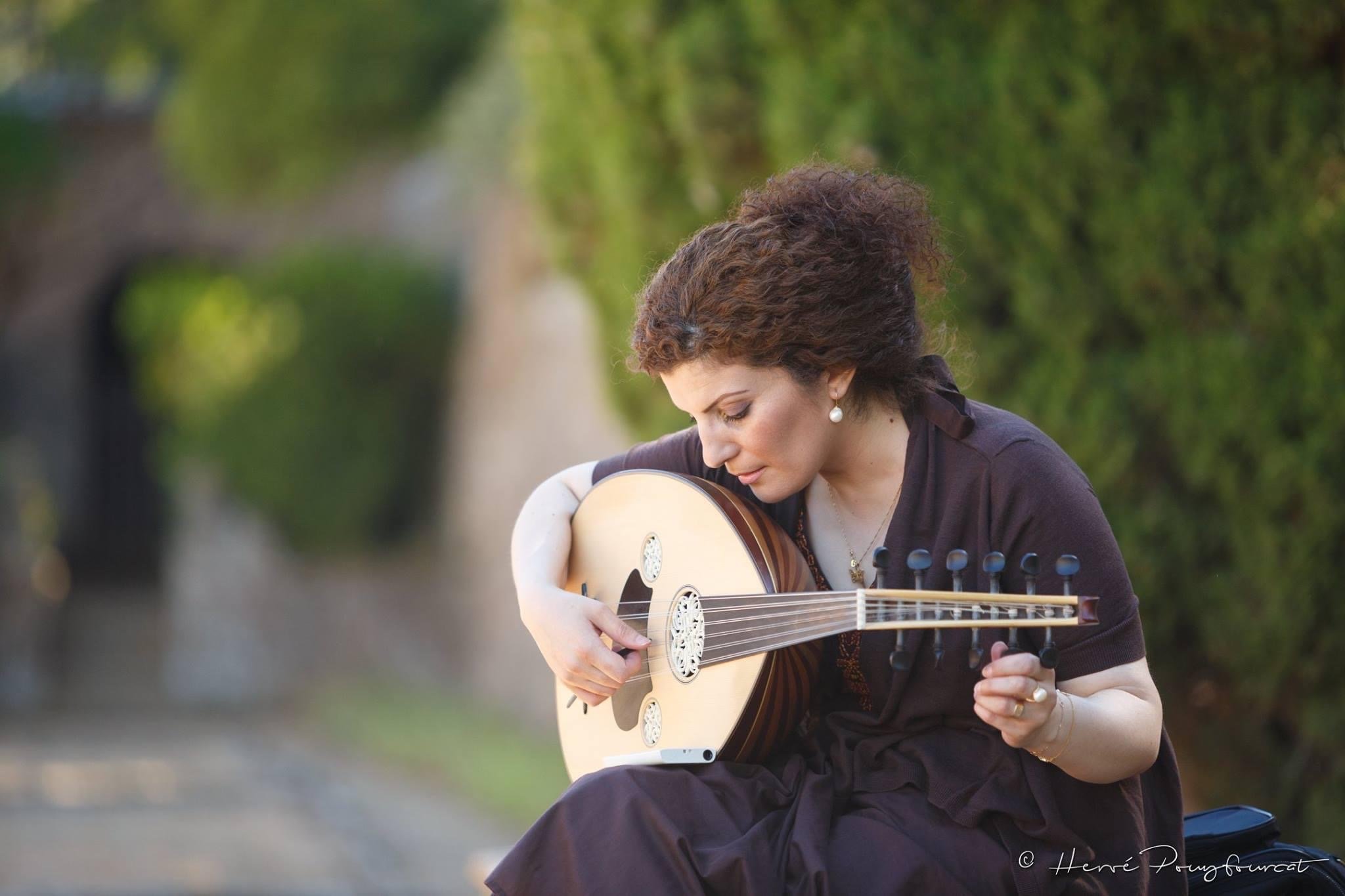 Waed Bouhassoun + Amsterdams Andalusisch Orkest