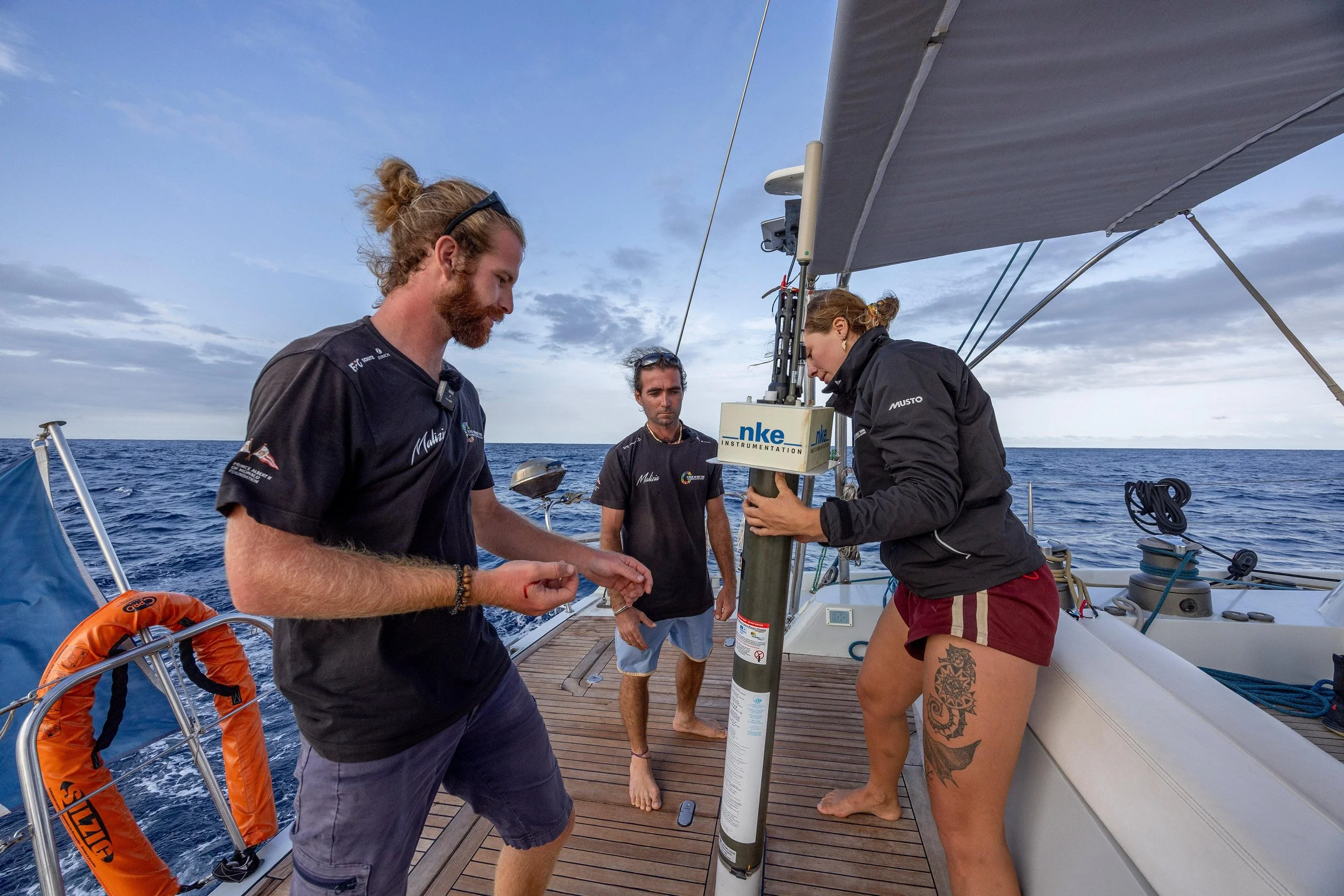 Malizia Explorer deploys their first Argo float