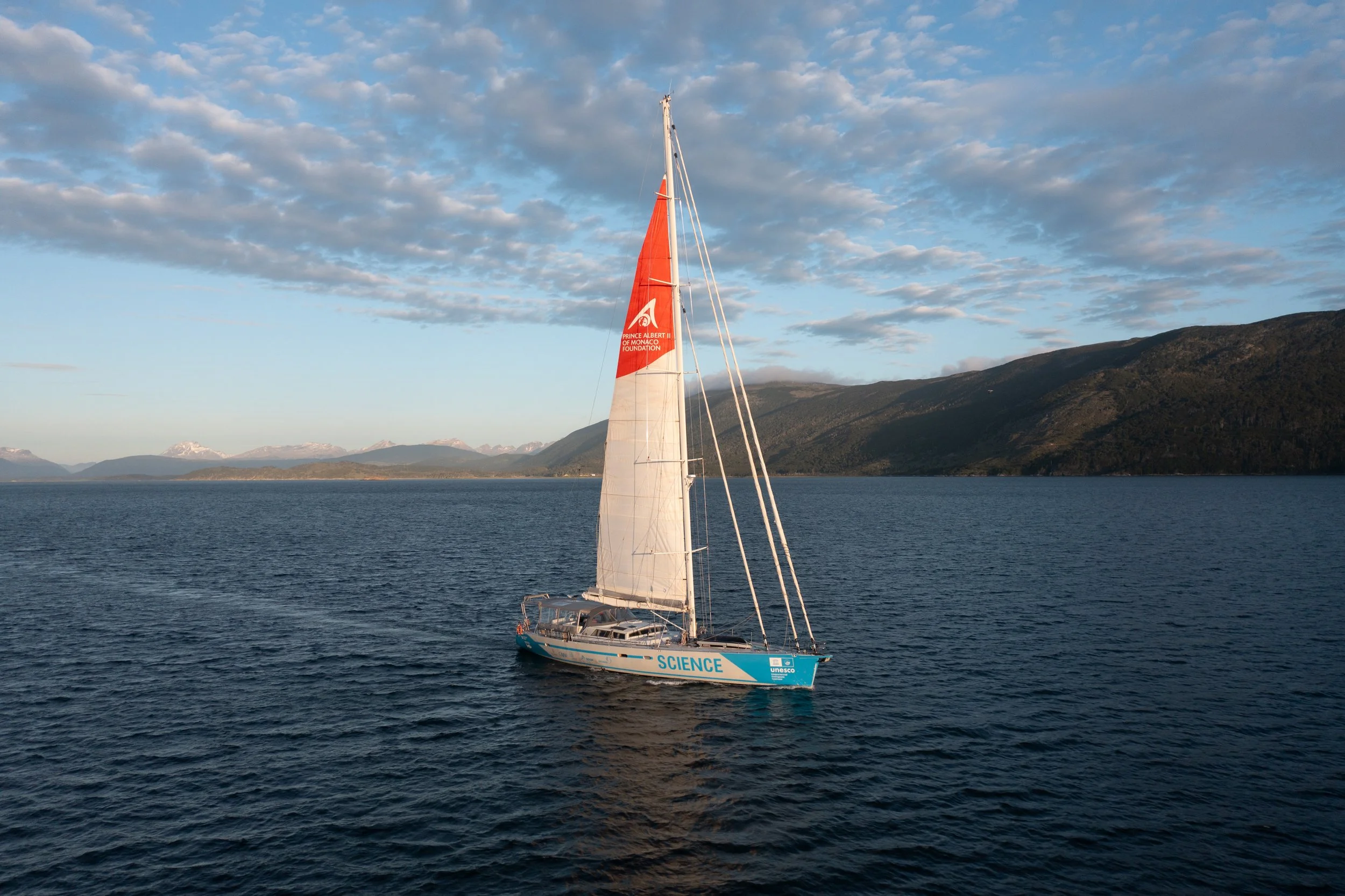 Malizia Explorer leaving the Beagle Channel and heading to the Western Antarctic Peninsula for a joint mission with Under The Pole ©️ Marin Le Roux | polaRYSE | Team Malizia