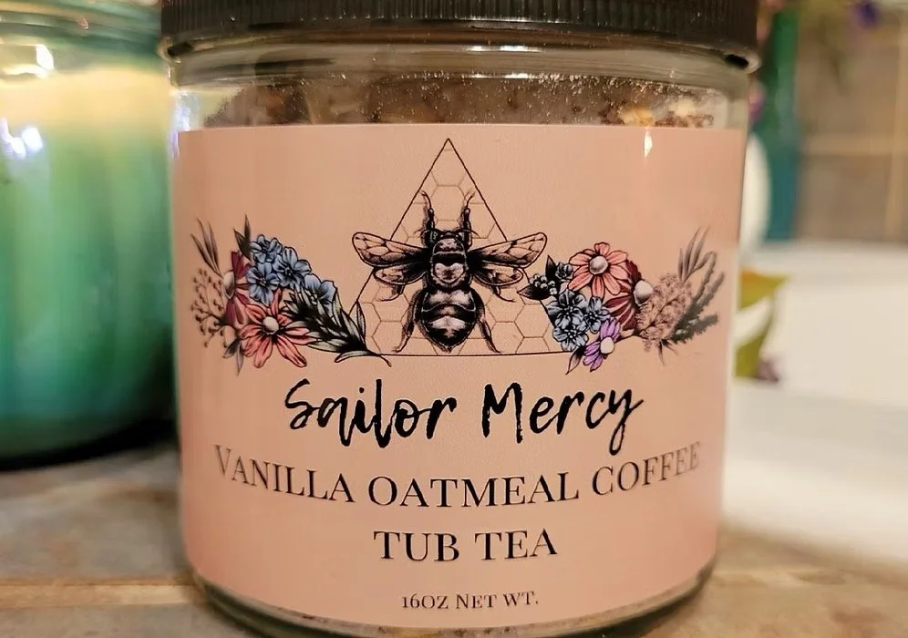peppermint eucalyptus herbal bath tea jar close up