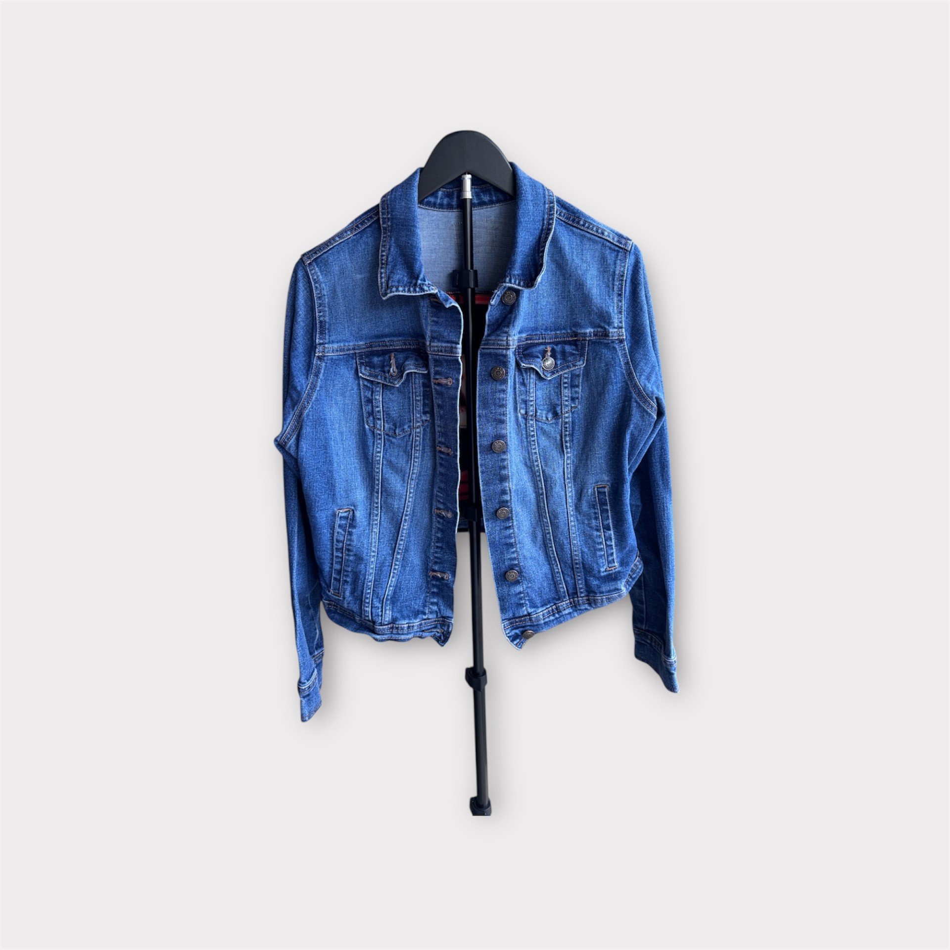 SF Giants Denim Jacket_Size Medum_Front.jpeg