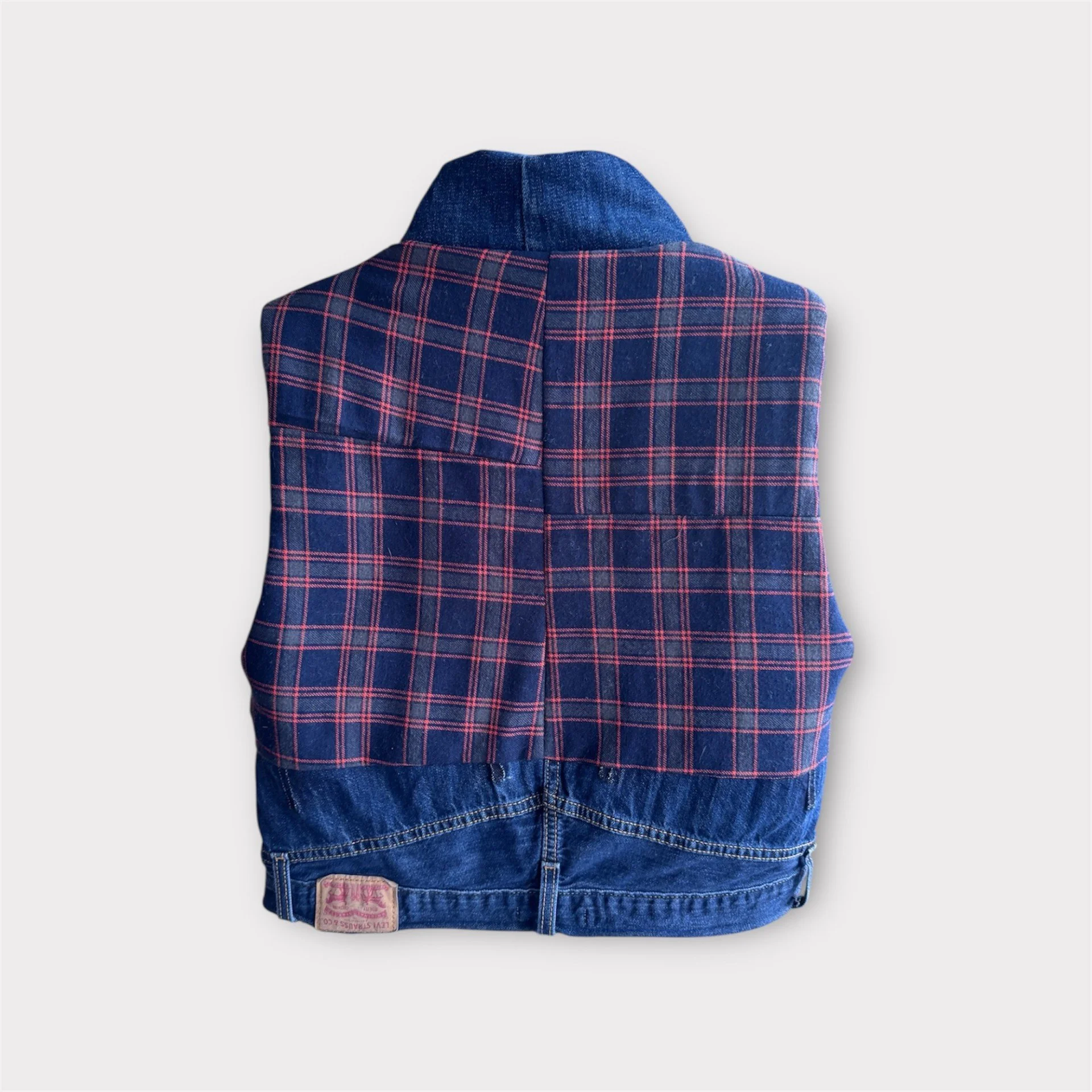 Broncos Vest_Back_size small.jpeg