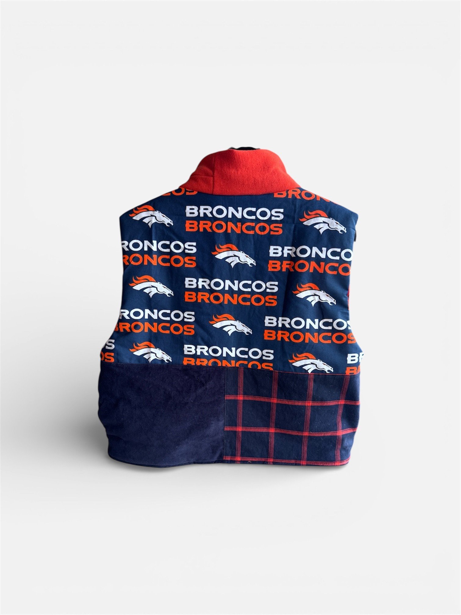 Broncos Vest_Back_size medium.jpeg