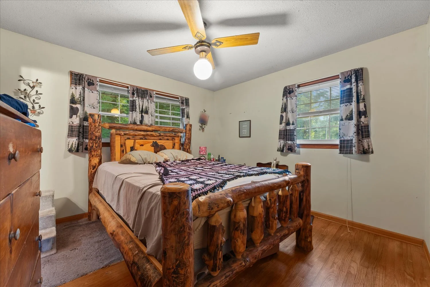 09-4514 Windsor Spring Rd 09R.jpg
