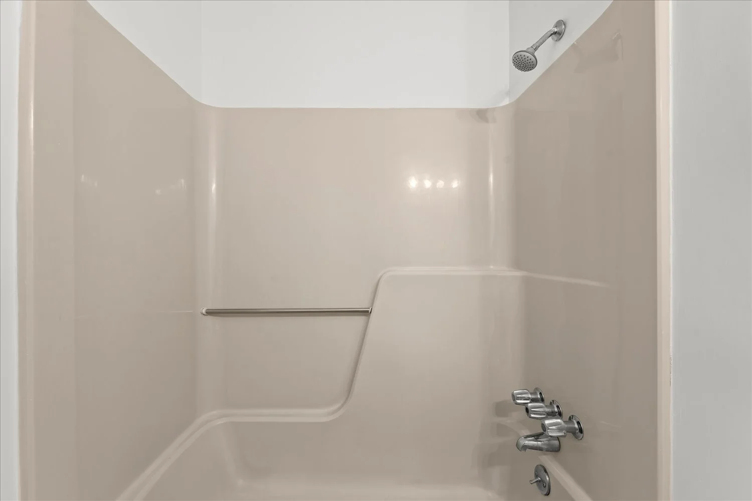 20-128 Silver Maple Rd 20R.jpg