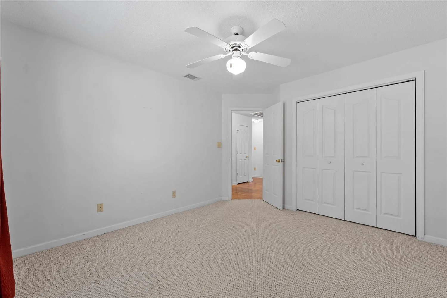 17-536 Oak Brook Dr 17.jpg