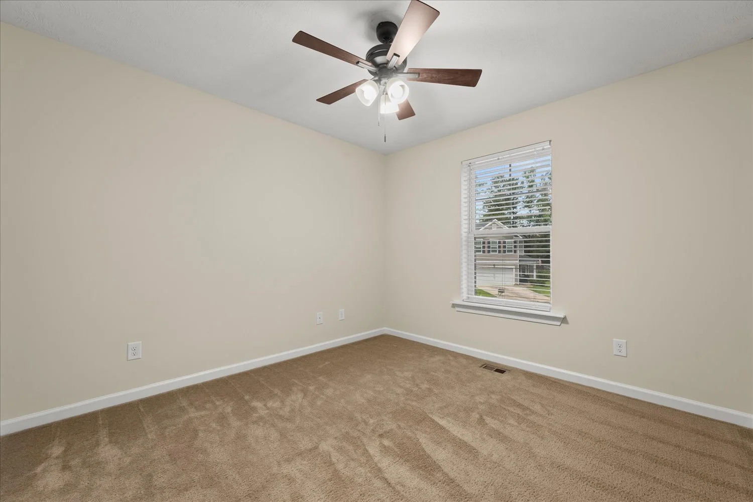 29-116 Kenosha Ct 28.jpg
