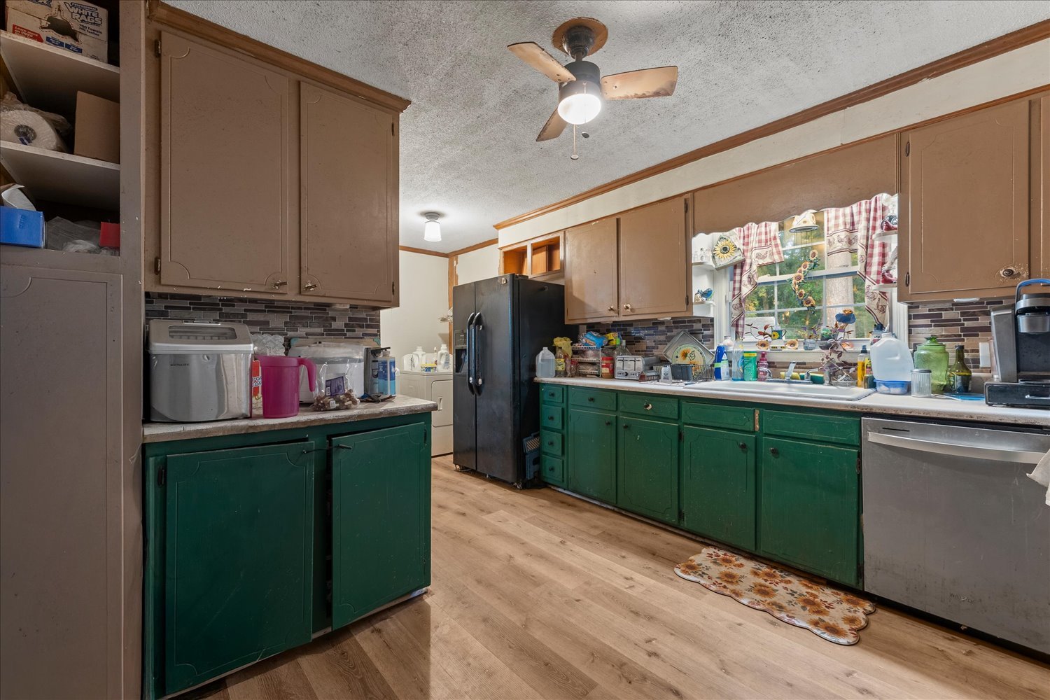 18-4514 Windsor Spring Rd 18R.jpg