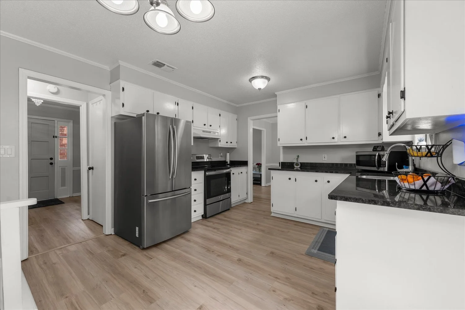 08-3308 Quaker Springs Rd 08.jpg