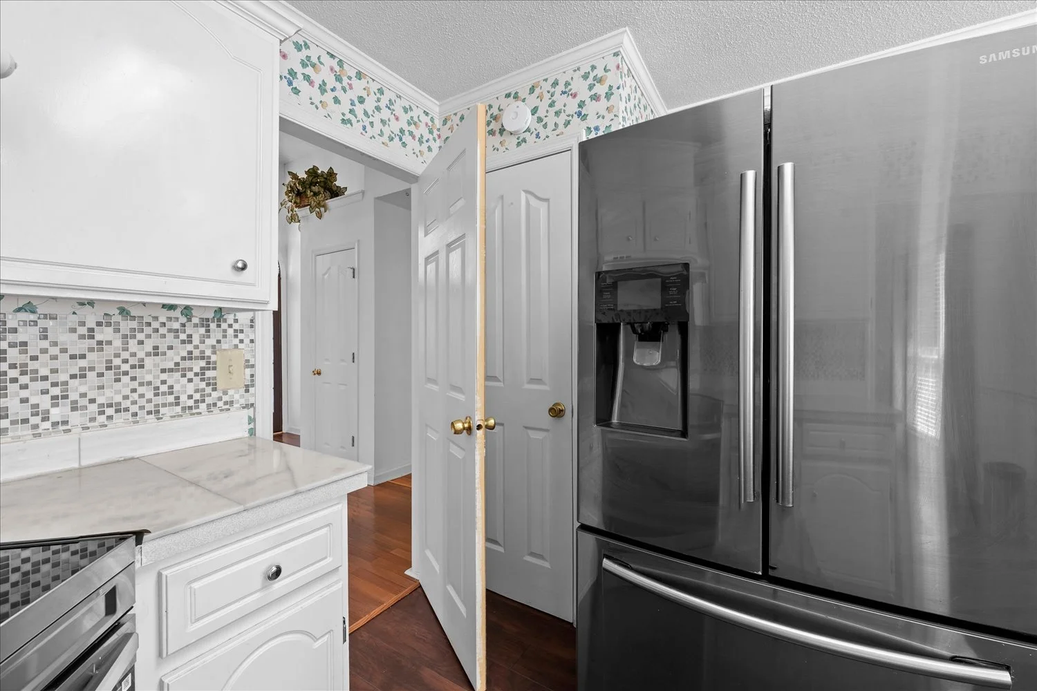 14-536 Oak Brook Dr 14.jpg