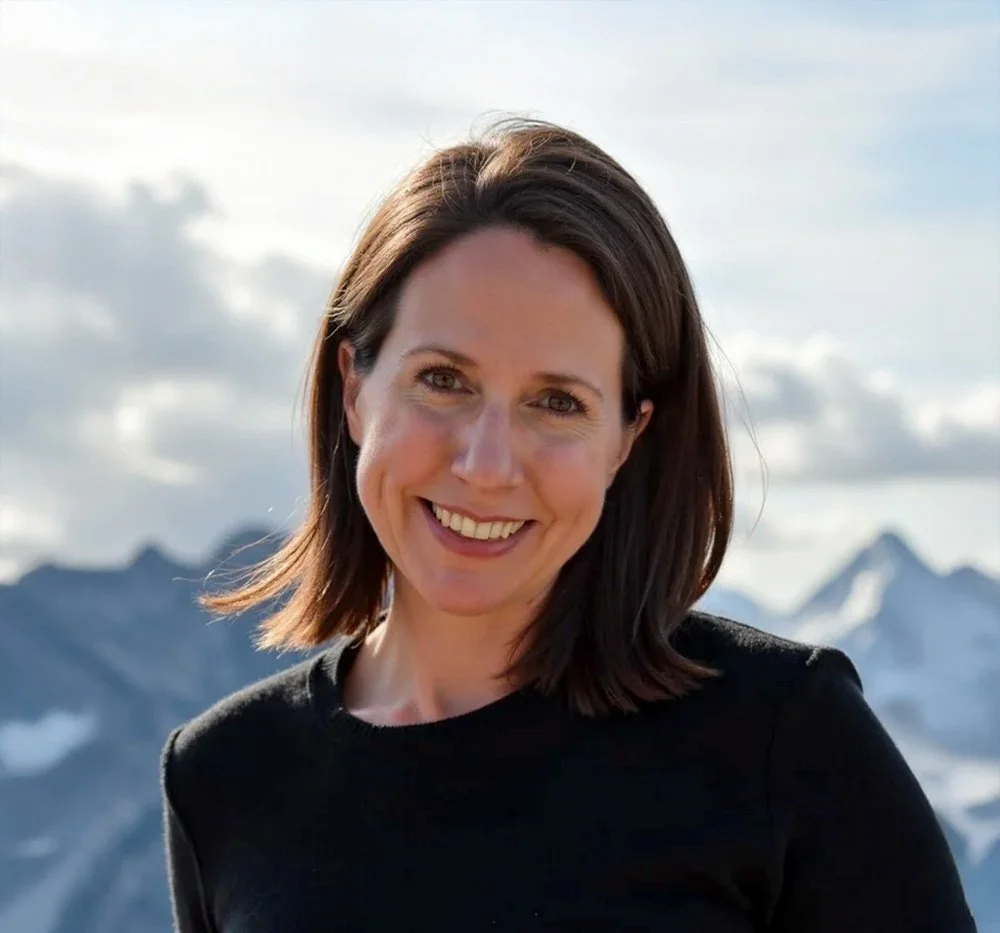 Lauren Pucci, Client Engagement.