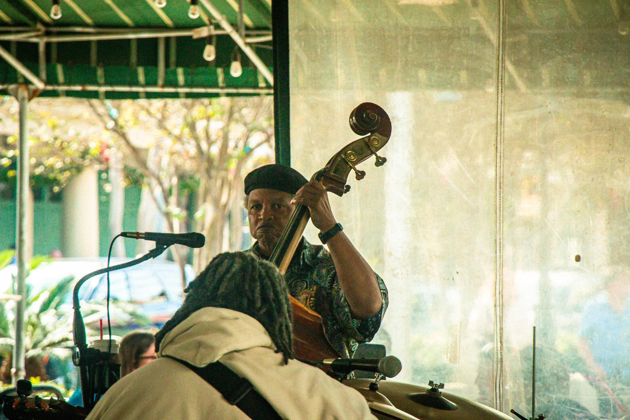 Bearers 008 - Musician.