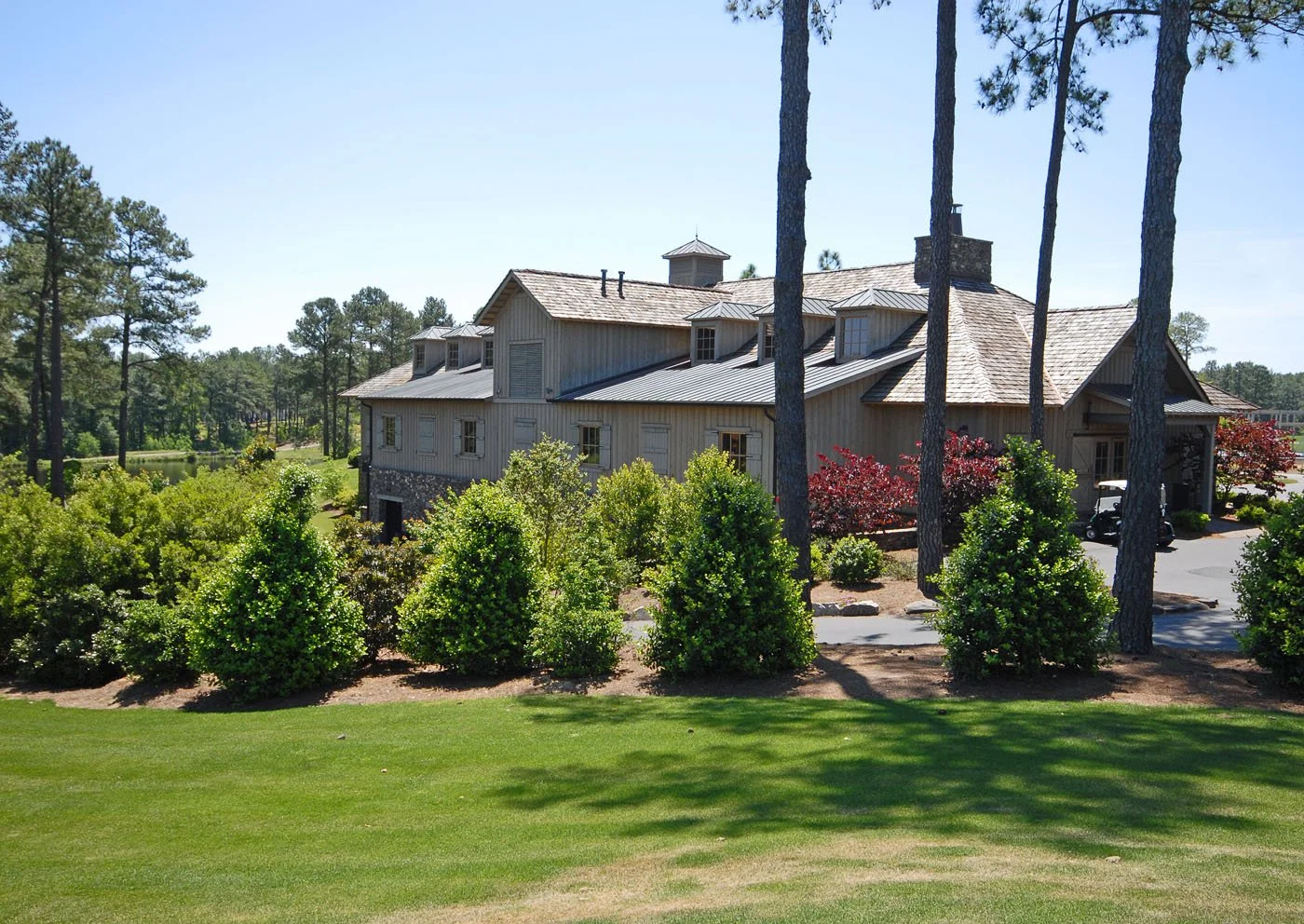 Mens Locker Room (7).jpg