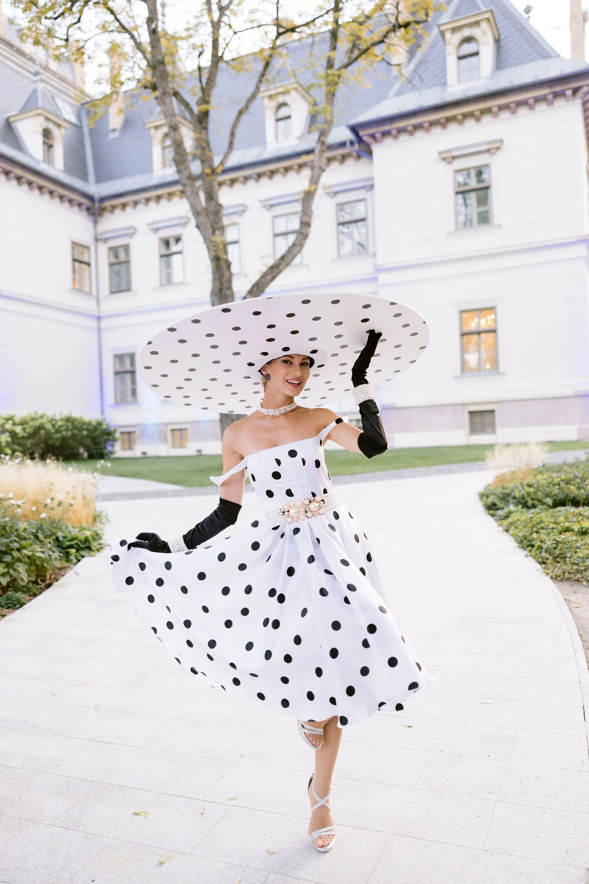 International show programme shaping a refined luxury corporate event experience in Budapest