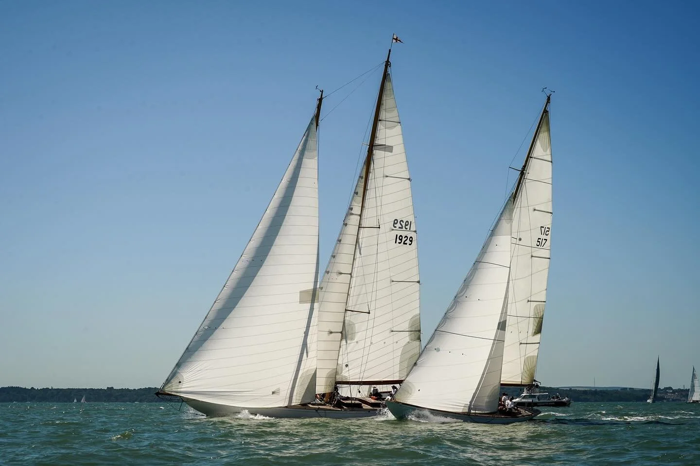 Five days out of five with champagne sailing conditions is surely unheard of?! But that is what we were treated to at this year&rsquo;s British Classic Week 🤩

Scroll through the photos for an insight into the action on Race 5 sponsored by @pantaeni