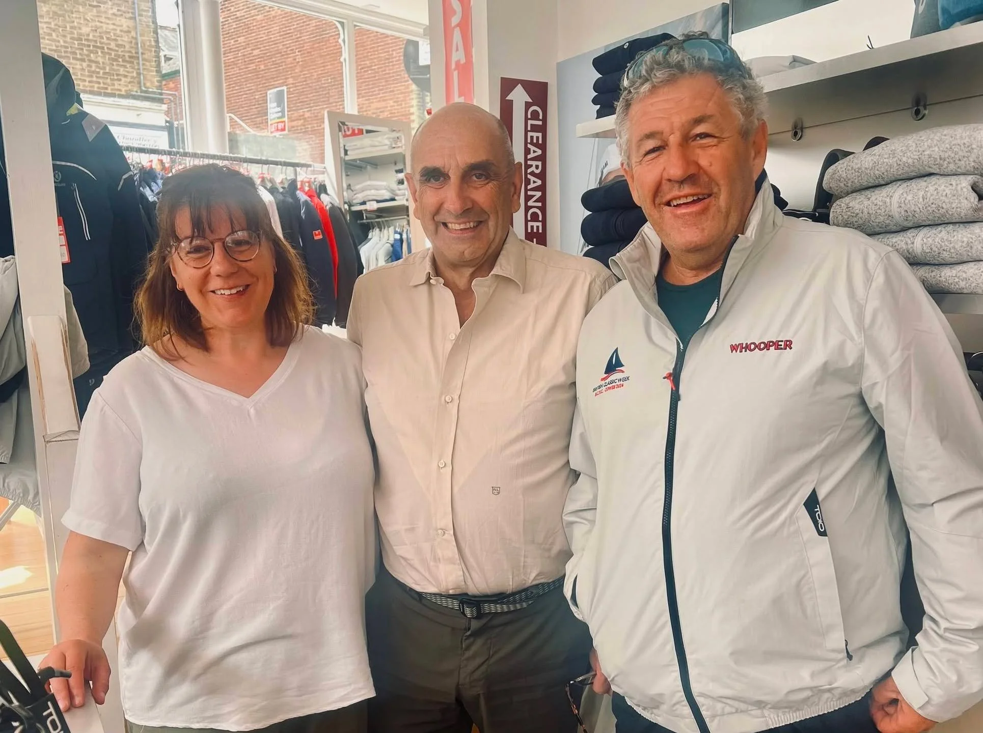 Who doesn't love a bit of sailing merch?!

Our official regatta clothing partner @toio_sportswear is offering a free custom, branded jacket to every British Classic Week yacht (modelled in the photos by our lovely Regatta Chairman Giovanni 🤩).

Not 