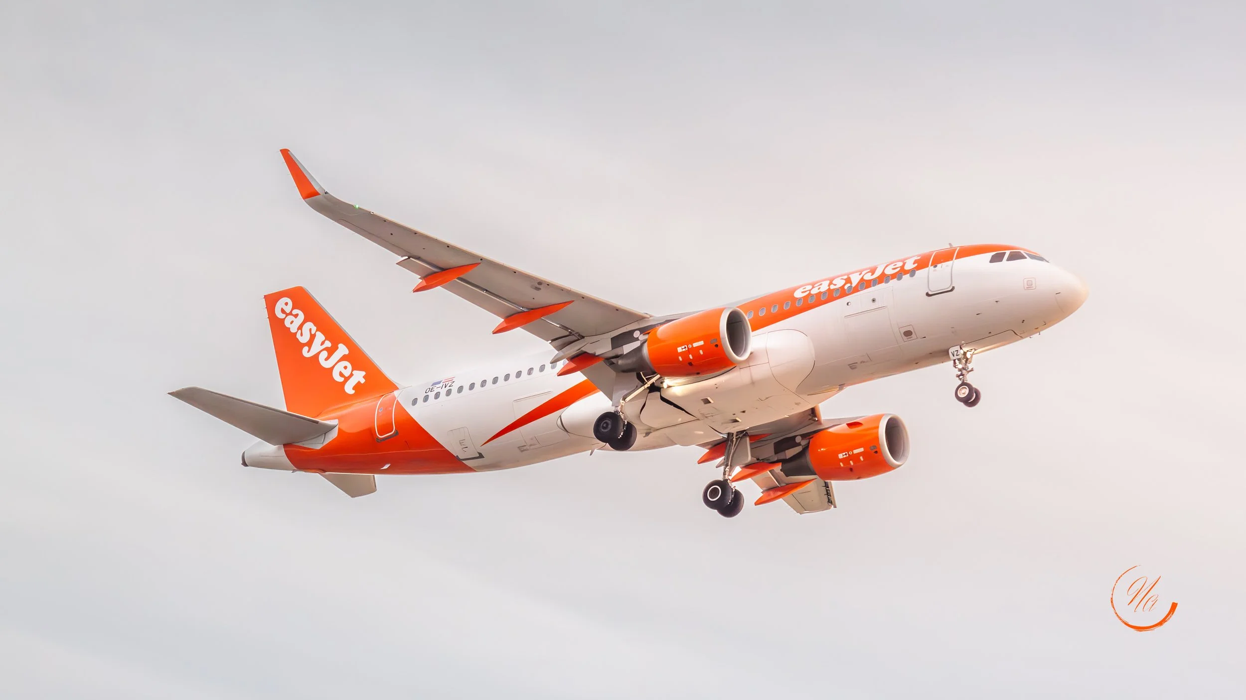 EASY JET.jpeg