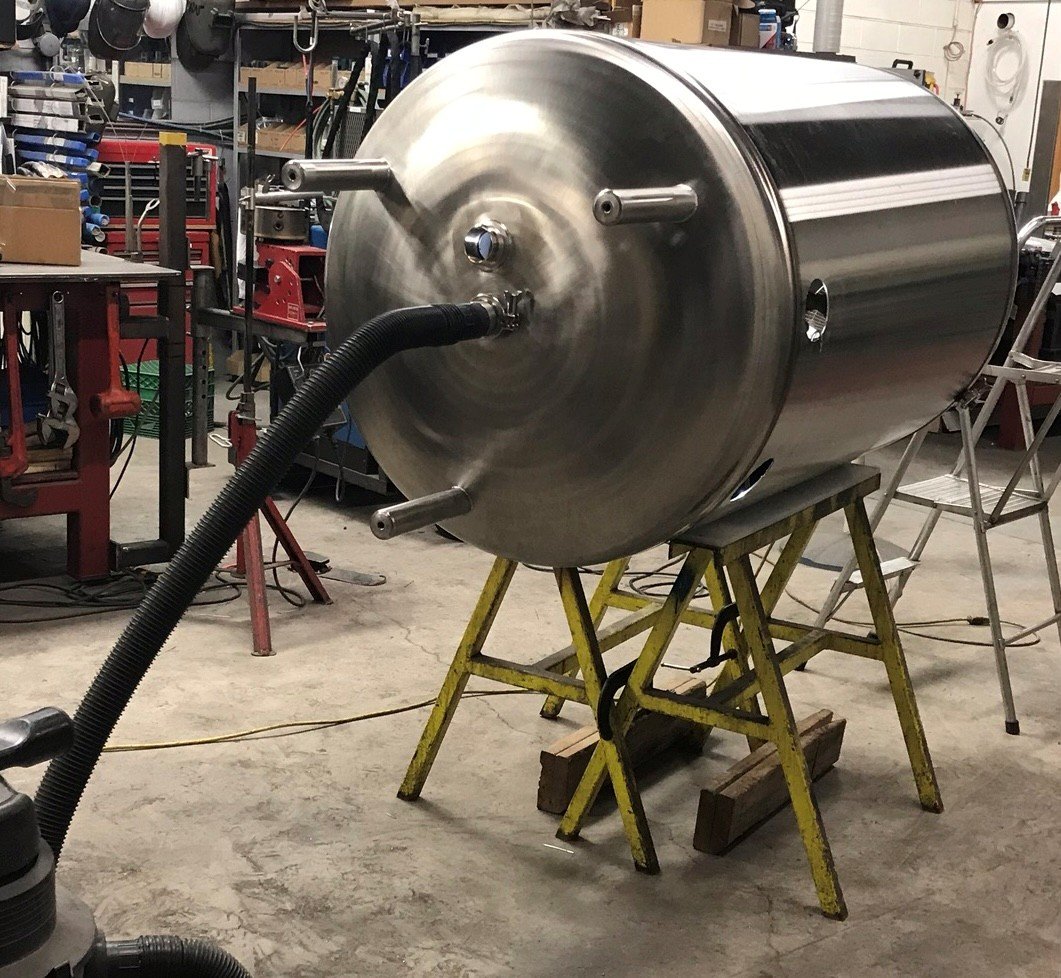 tank w vacuum.jpg