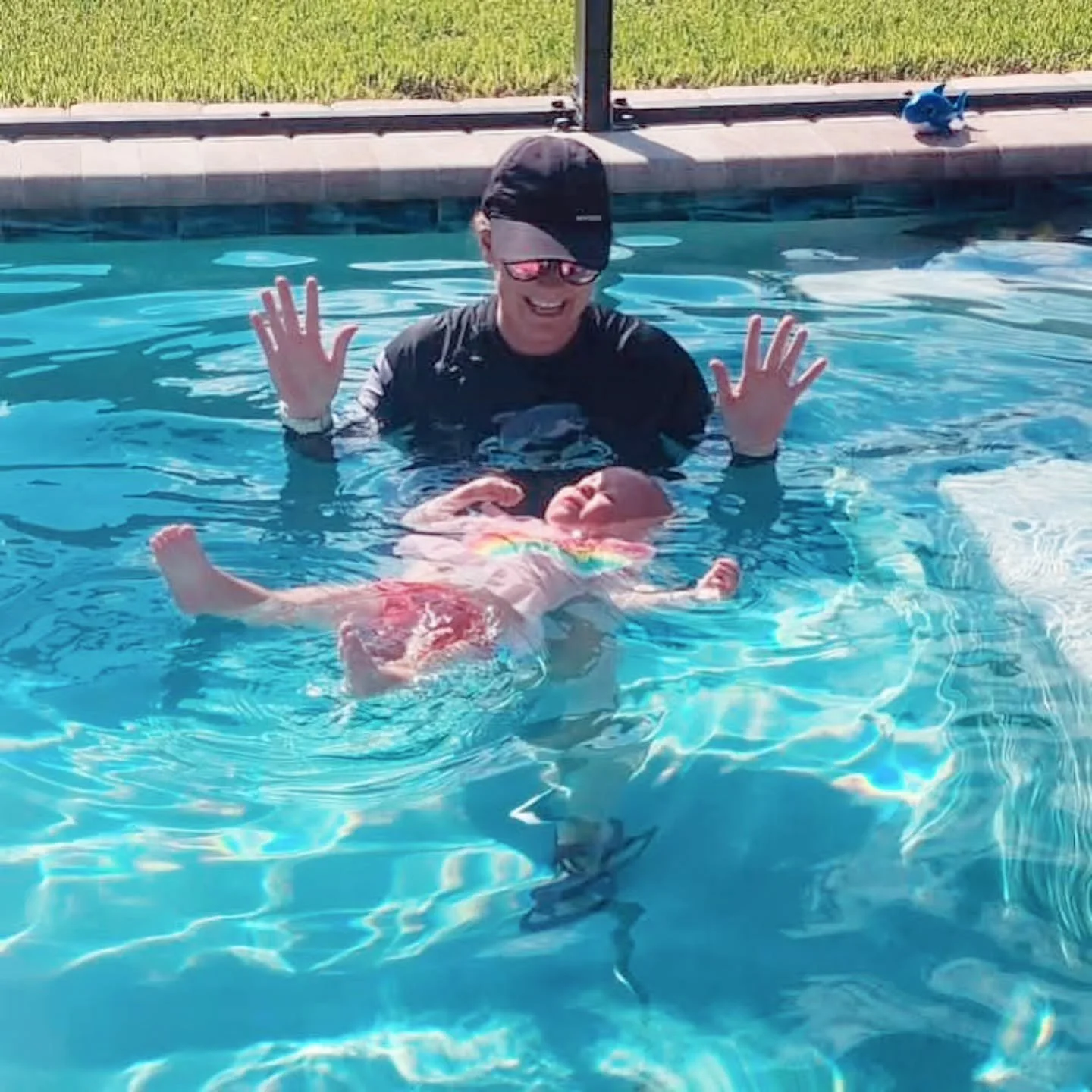 Hey, I&rsquo;m Becca 👋
Mom of 3, swim instructor, and always running on sweet tea and chaos.

I teach survival swim lessons and truly love helping little ones feel confident in the water (and helping parents feel a little more at ease too 💛).

Life