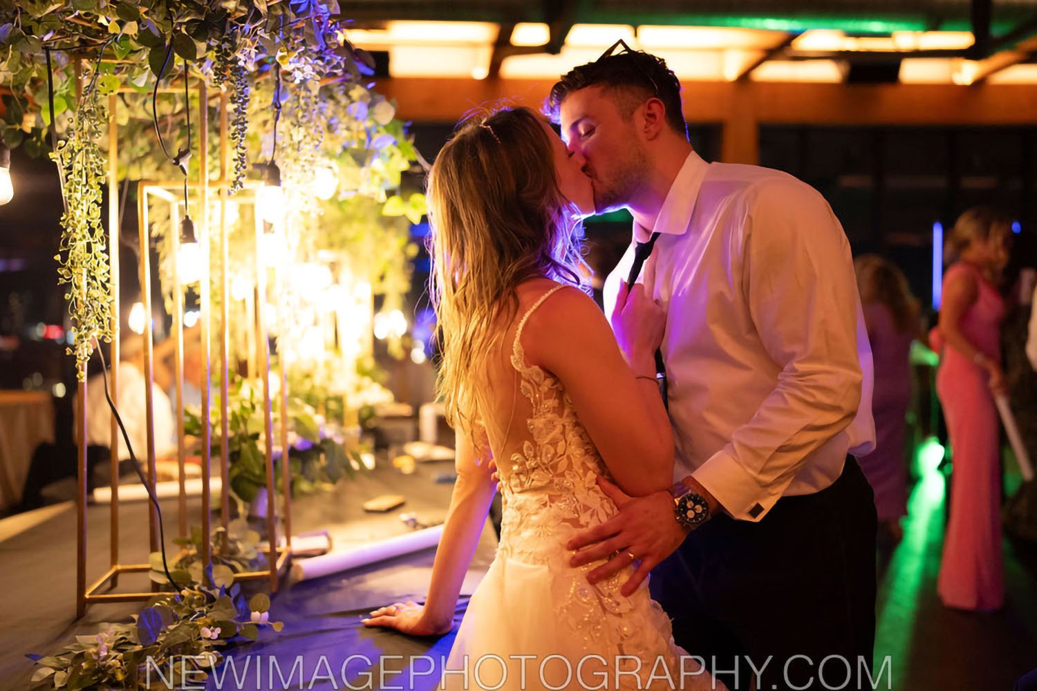 Love and EDM: A unique Truss wedding with two DJs