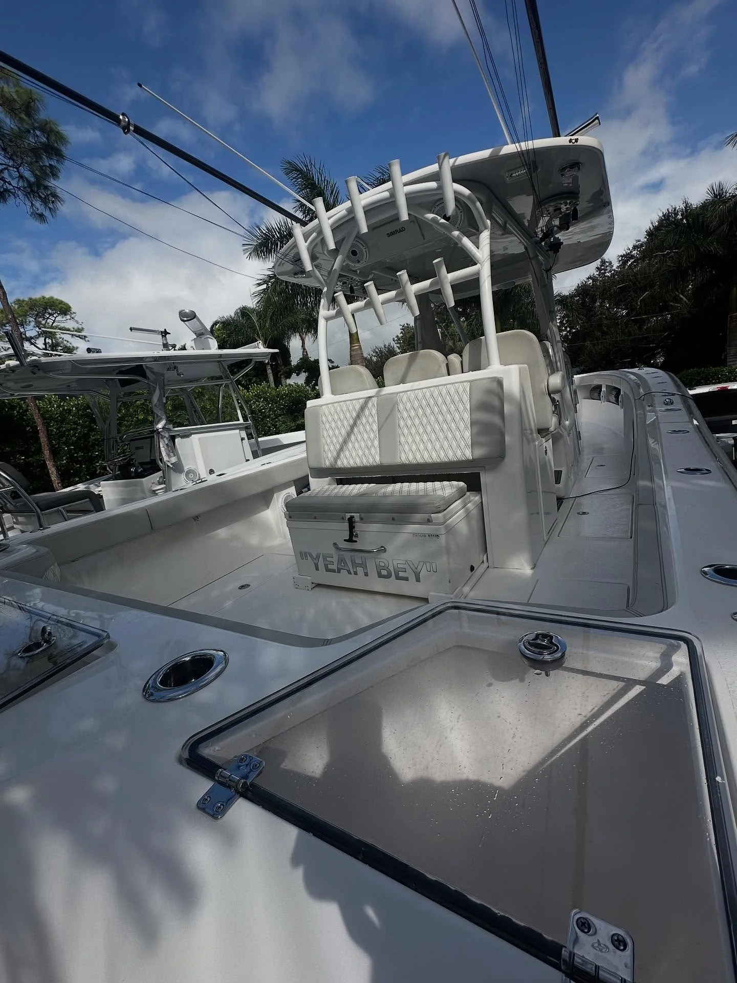 Finally some great weather to get some boats done! Frontrunner ✅😍