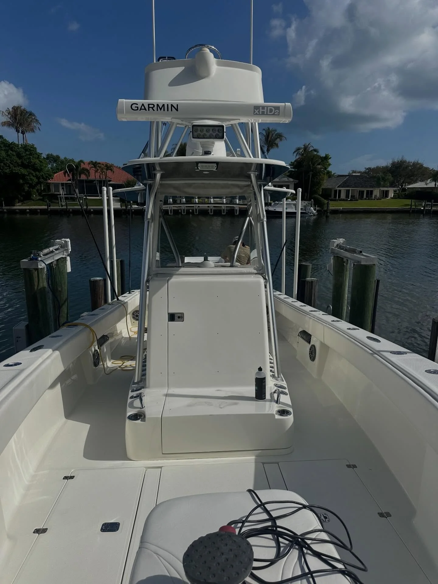 Seavee fully detailed with new cushions from @seaveeboats 
@seafix_marine_co  and I spent four days on this Seavee which needed a huge facelift! In the end it turned out so worth it! Nothing like happy customers