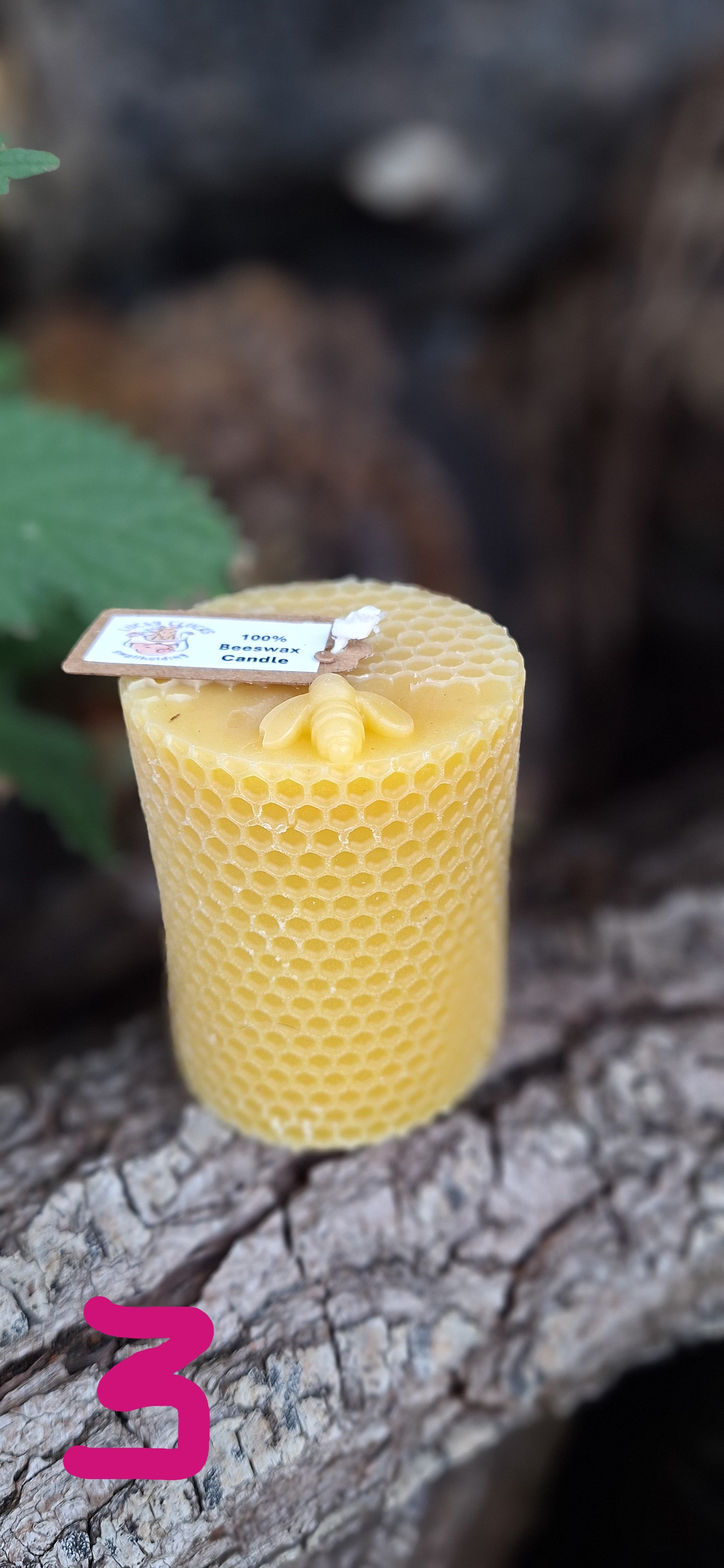 100% beeswax candle 'honeycomb'