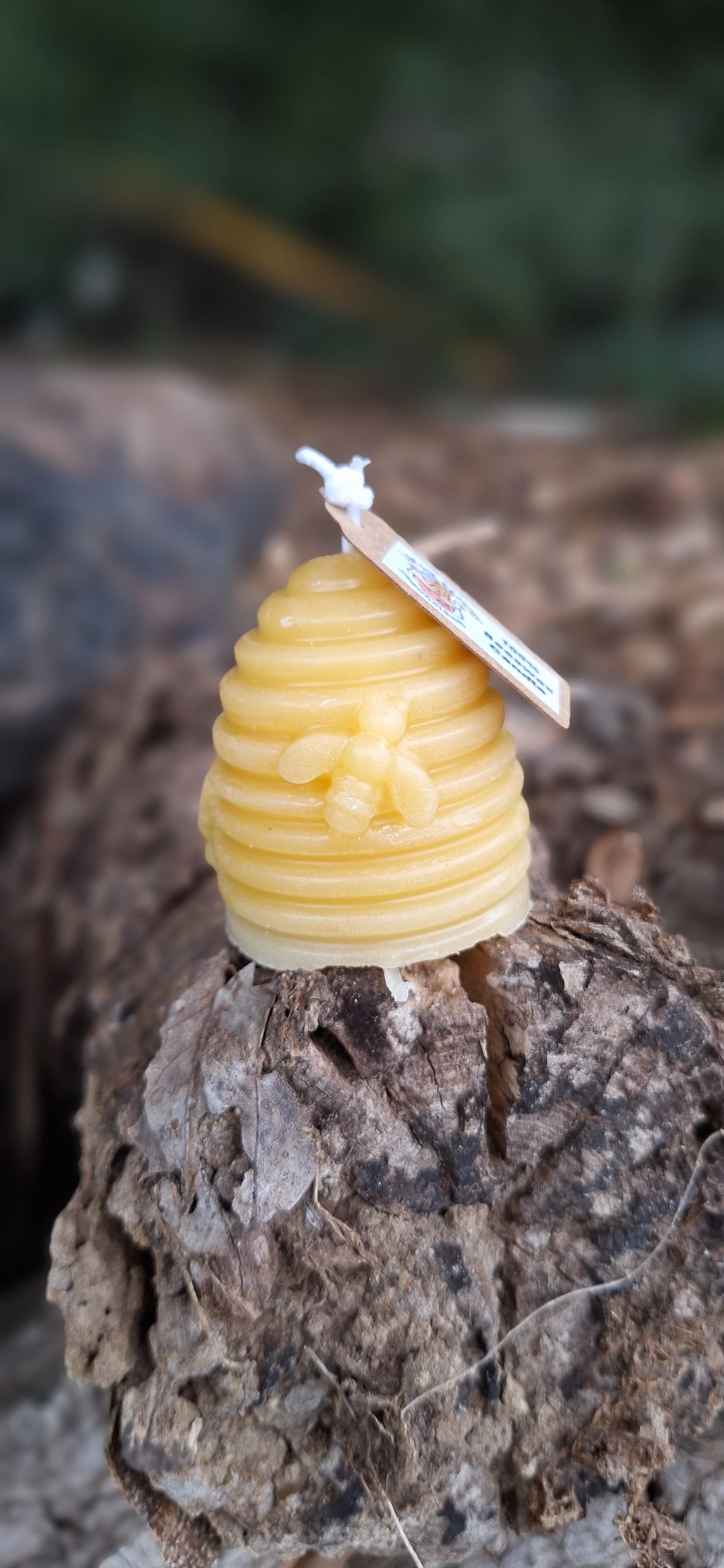 Small hive candle