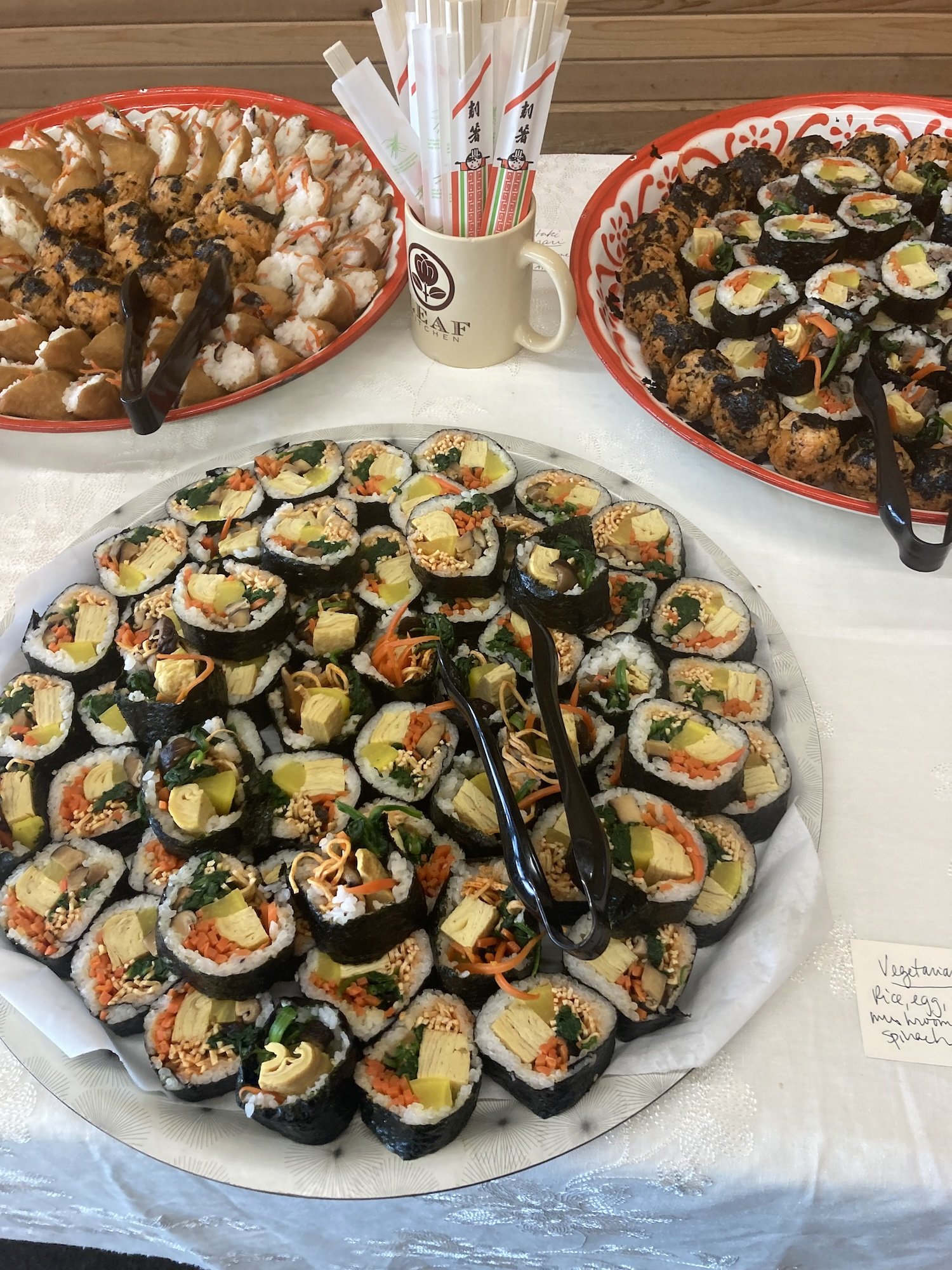 leaf catering sushi plate.jpg