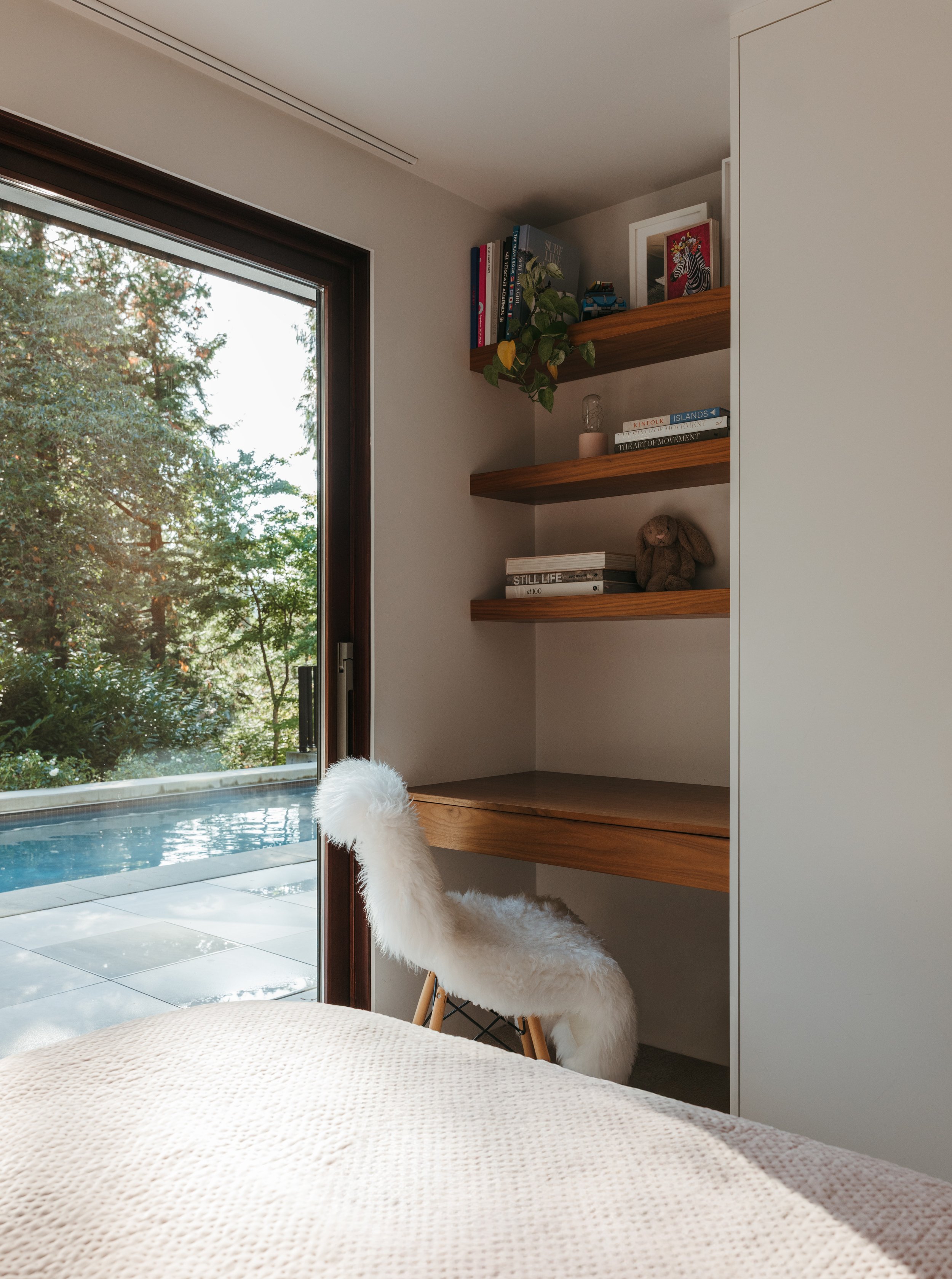 L1000044 copy small.jpg