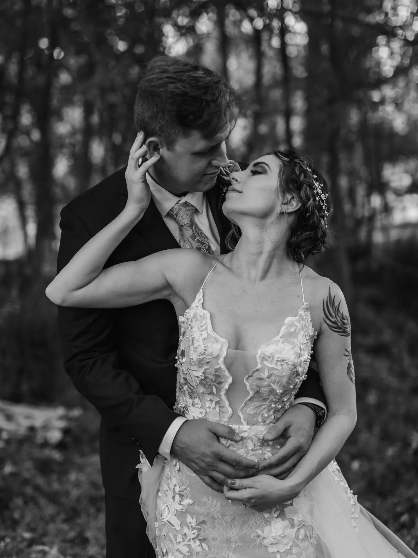 Lets document the way your love feels, not just how it looks... DM me to plan your dream day! 💍
.
.
#sindymag #sindymagphotography #stgeorge #stgeorgeutah #stgeorgephotographer #stgeorgeweddings #stgeorgeelopementphotographer #stgeorgeweddingphotogr