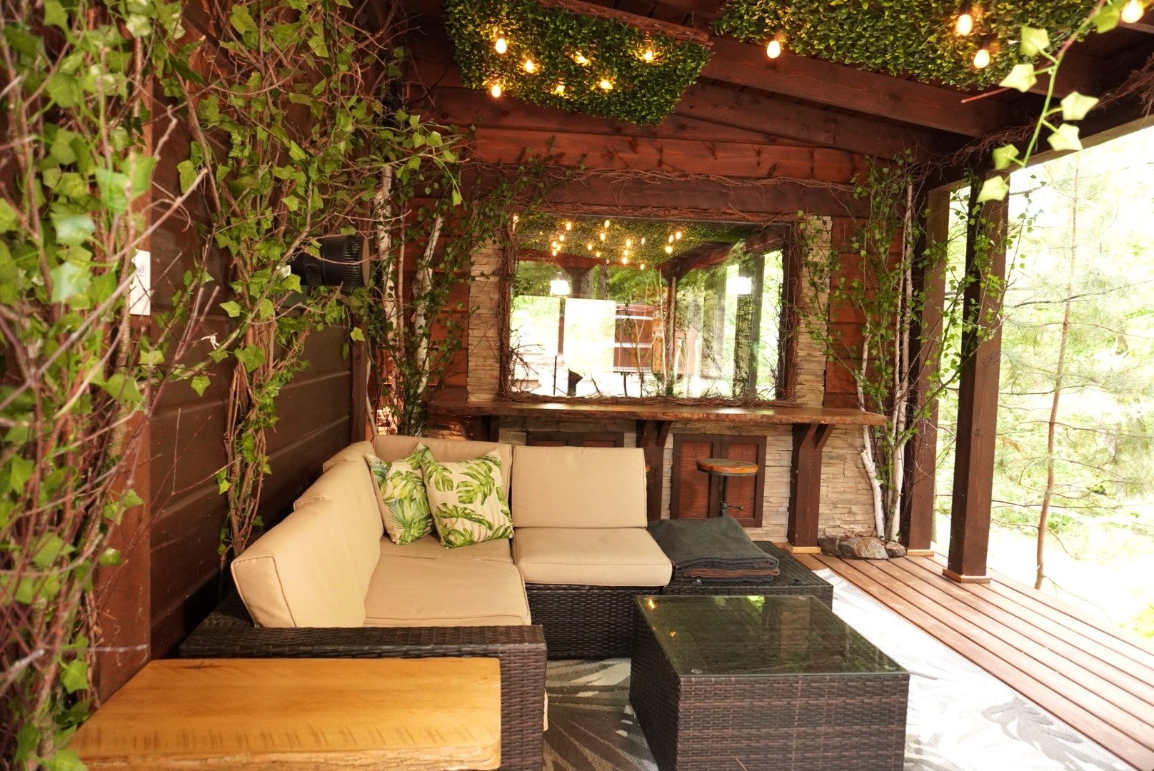 covered porch 1.jpeg