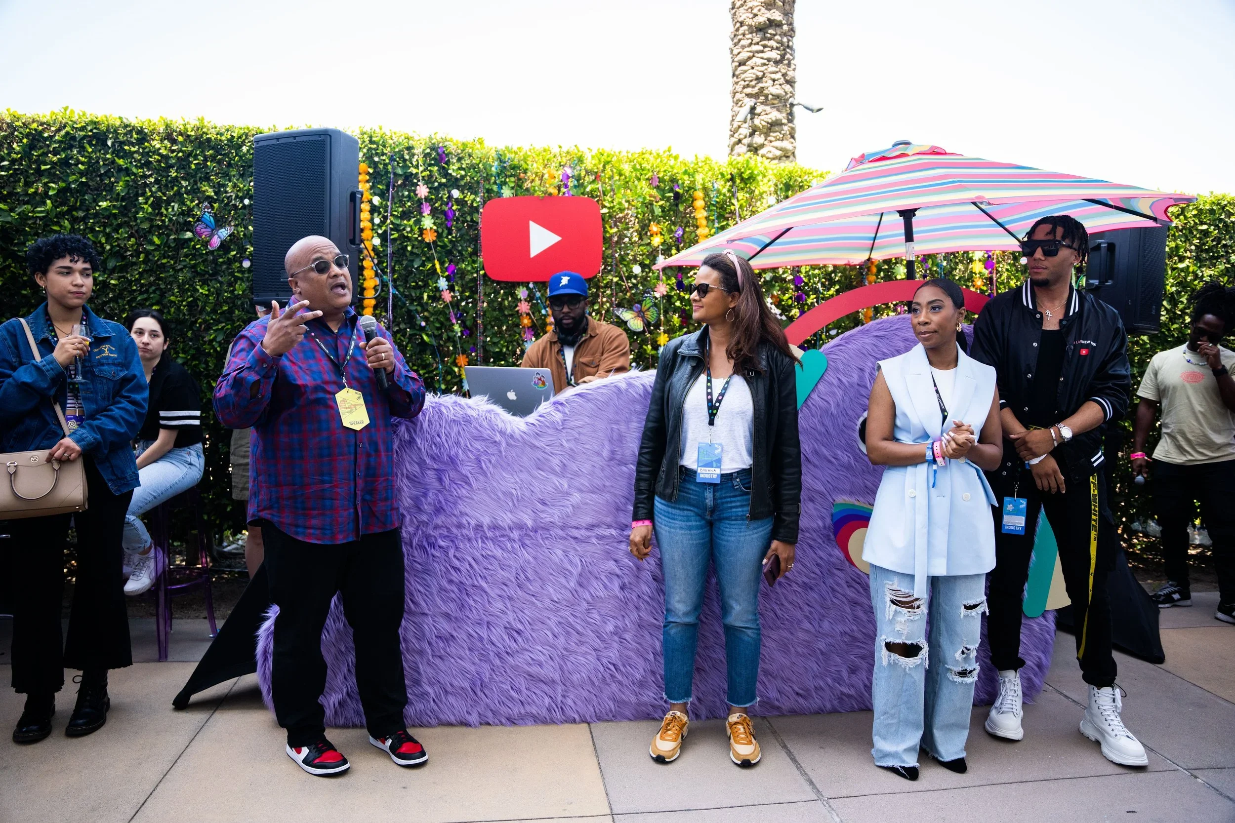 VidCon_BlackCreatorBunch-20.jpg.webp