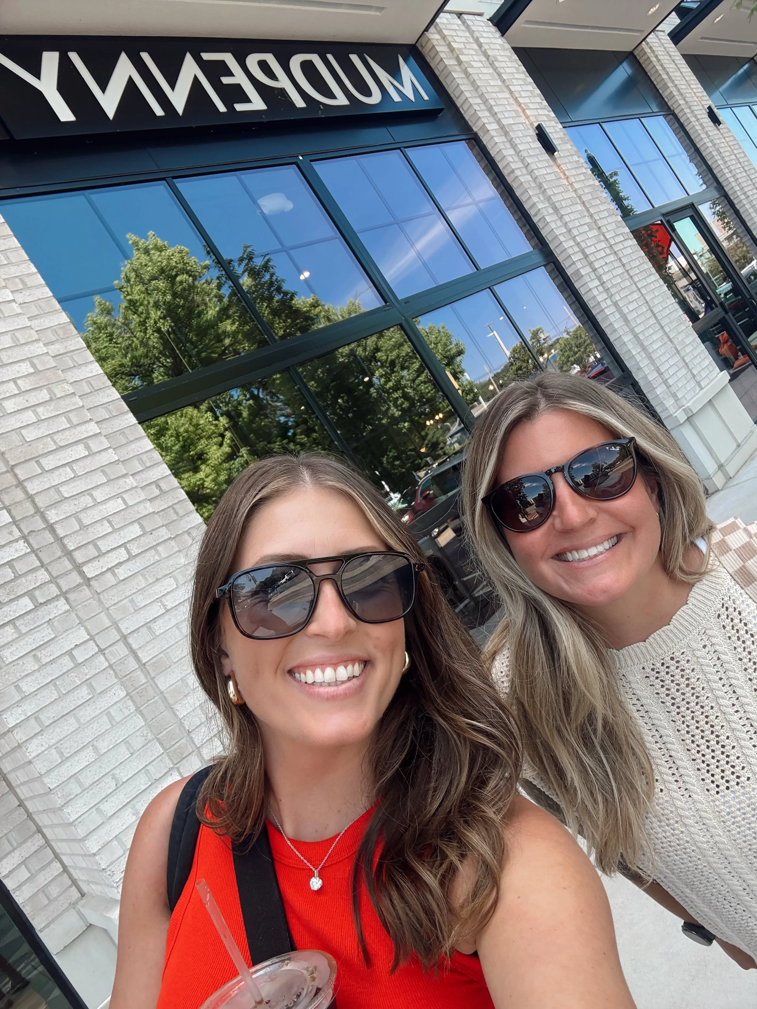 As always, Tuesdays are for the girls 💕

&bull; Coffee + Co-working at @mudpenny 
&bull; @sheconnectsrockford event at @hannahs_coffeehouse with the 616 girlies