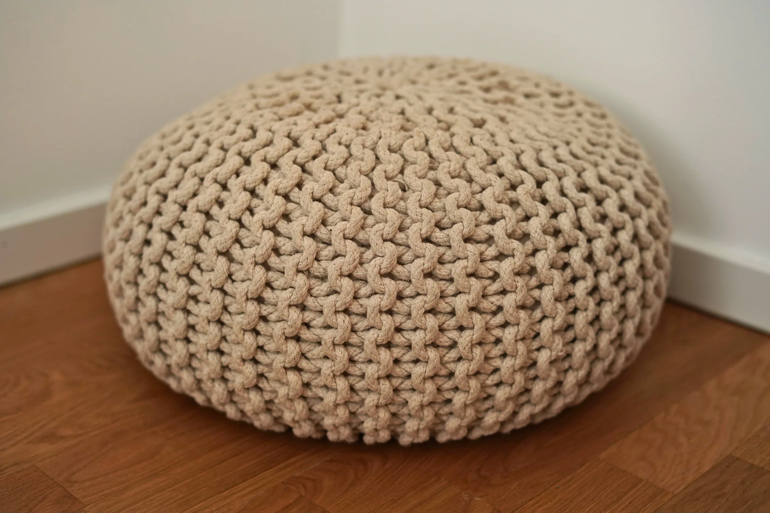 Knit Pouf