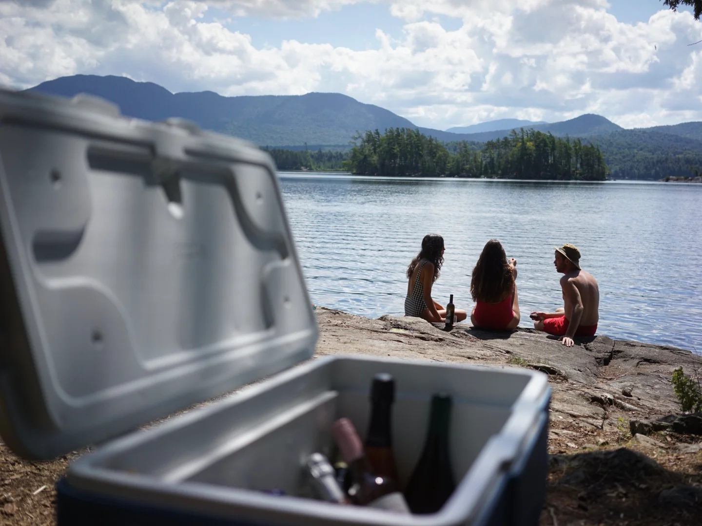 Planning a Nashville Pool Day or Lake Day for Your Group