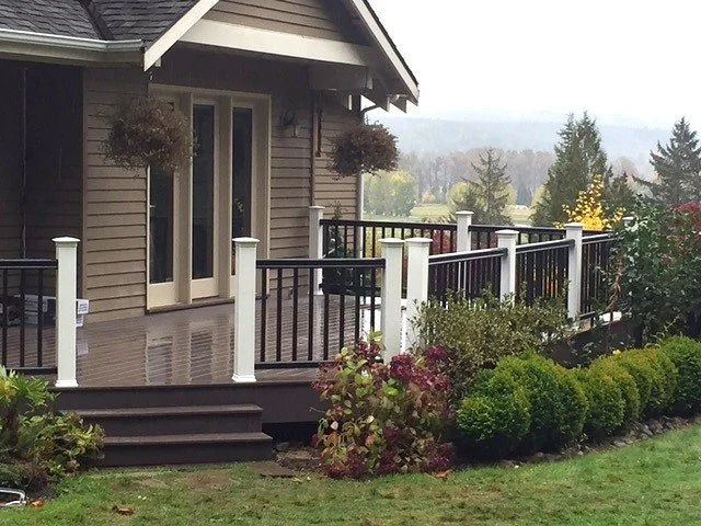 Deck Renovation vs Full Replacement: How to Tell What Your Deck Really Needs