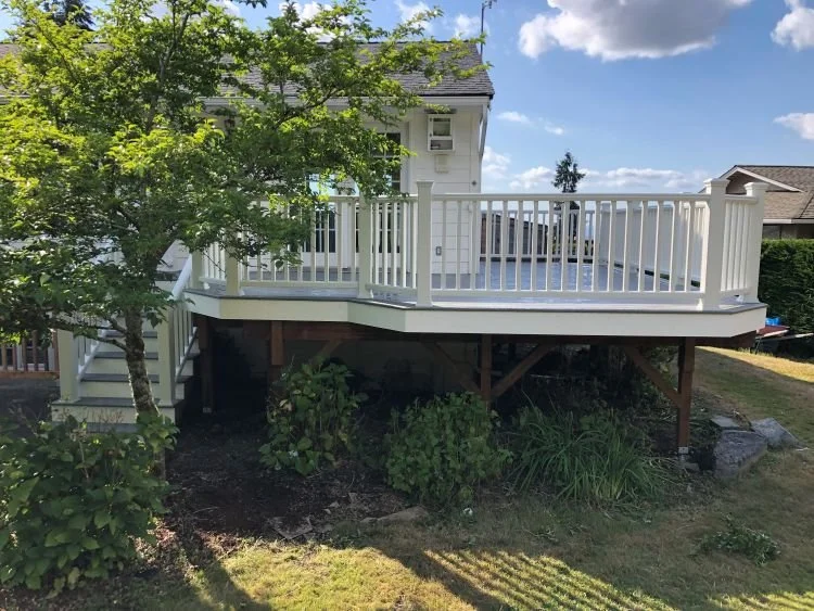 Residential deck construction project completed in Federal Way