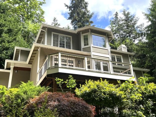 Residential deck project completed by Petra Decks